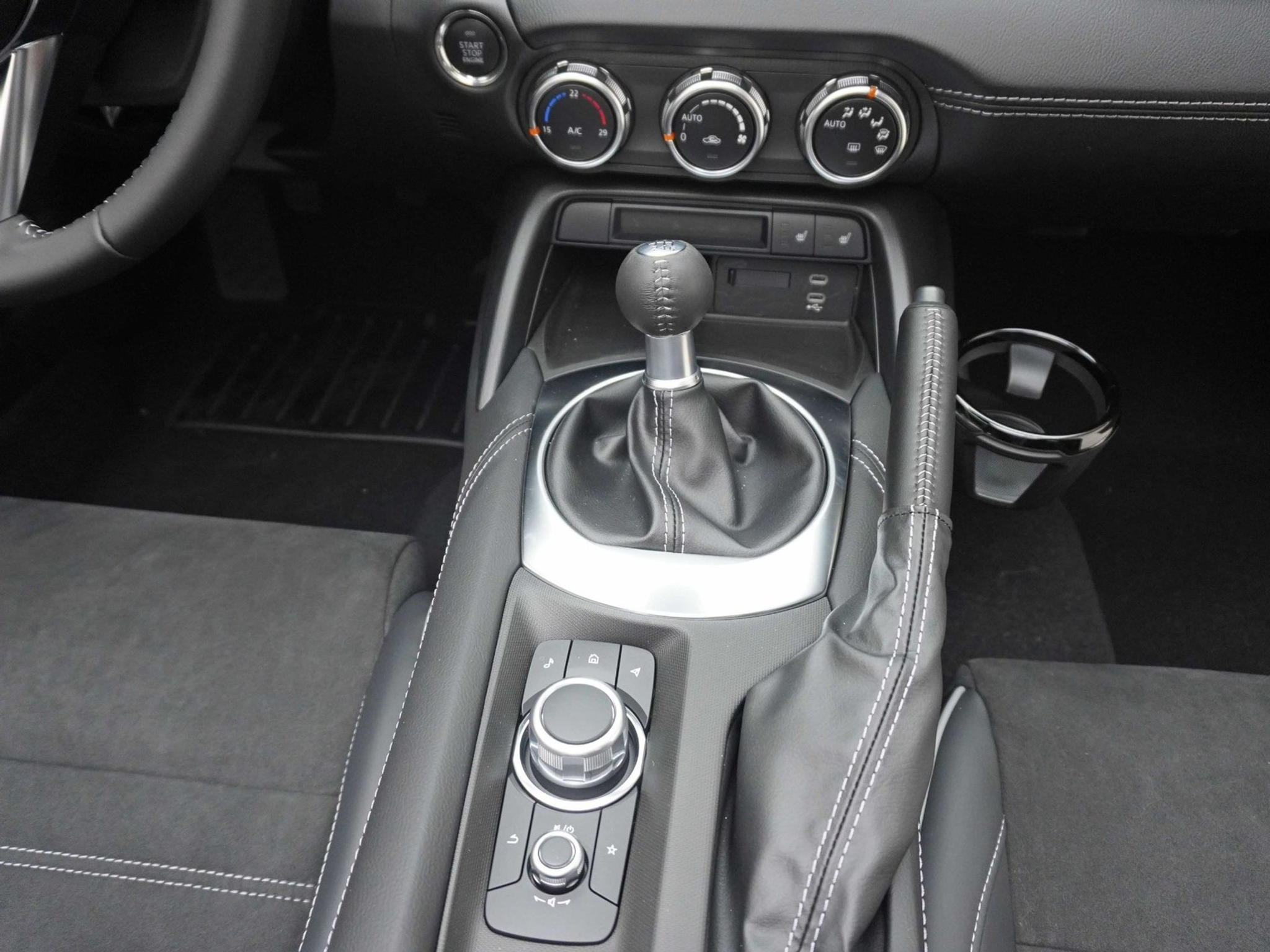 listing desktop thumbnail image 16