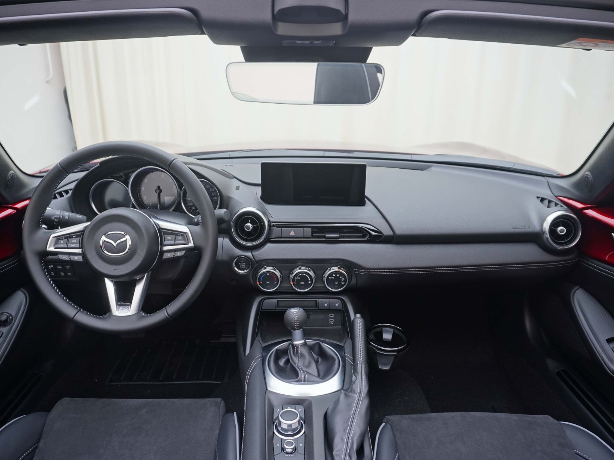 listing desktop thumbnail image 9