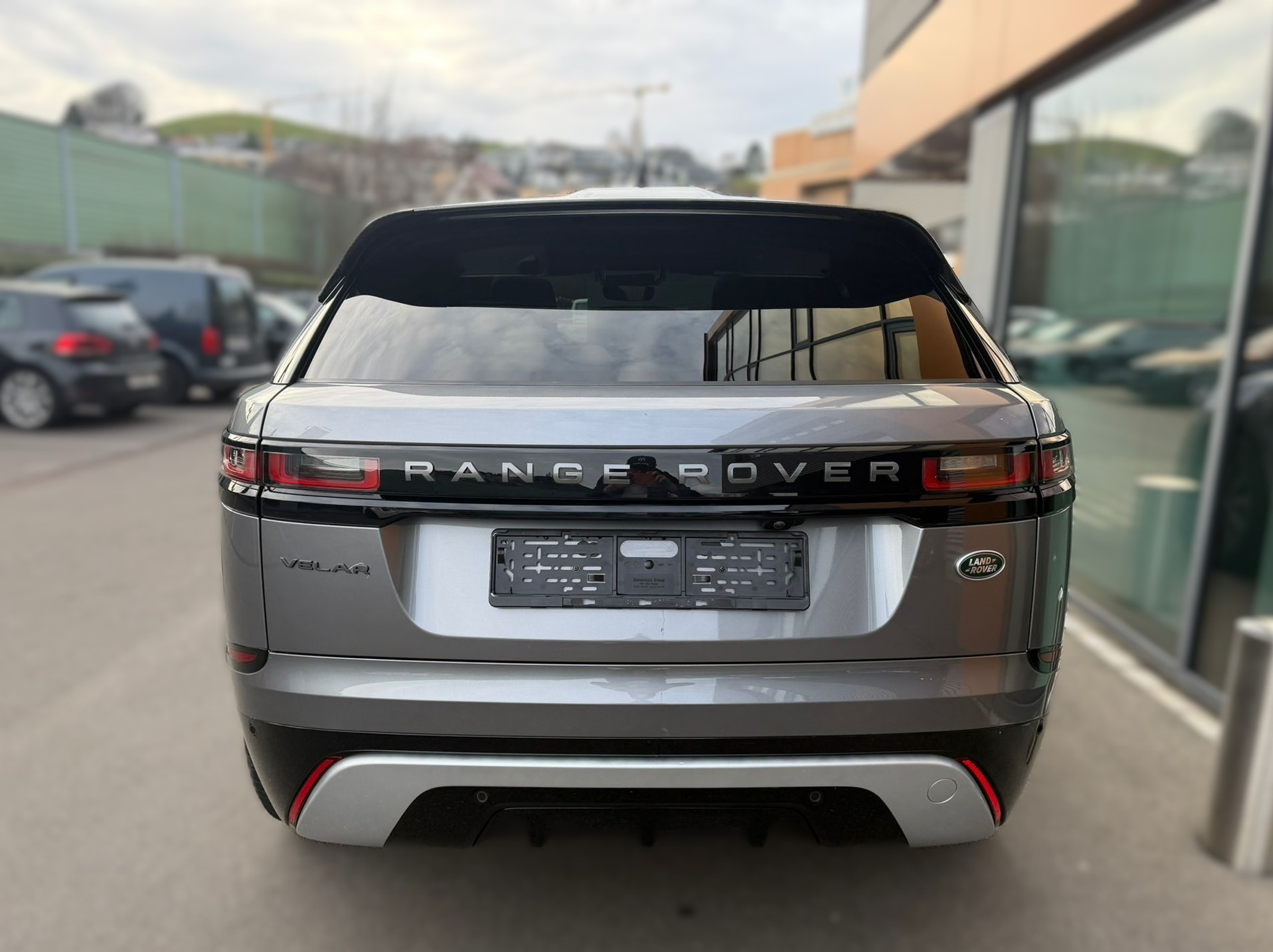 listing desktop thumbnail image 5