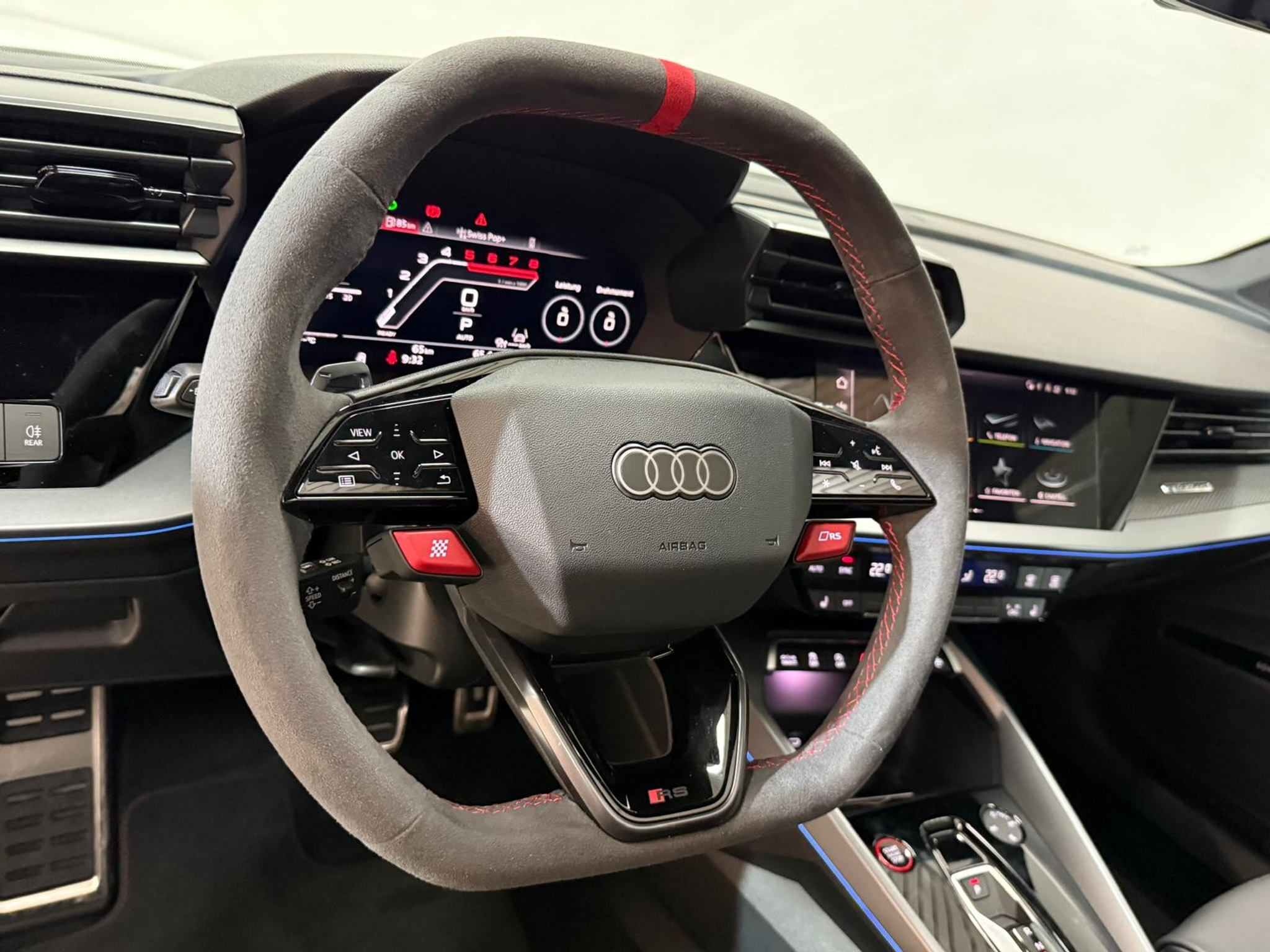 listing desktop thumbnail image 6