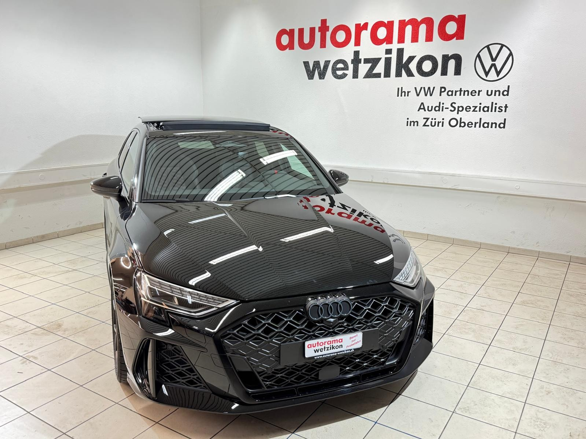 listing desktop thumbnail image 1