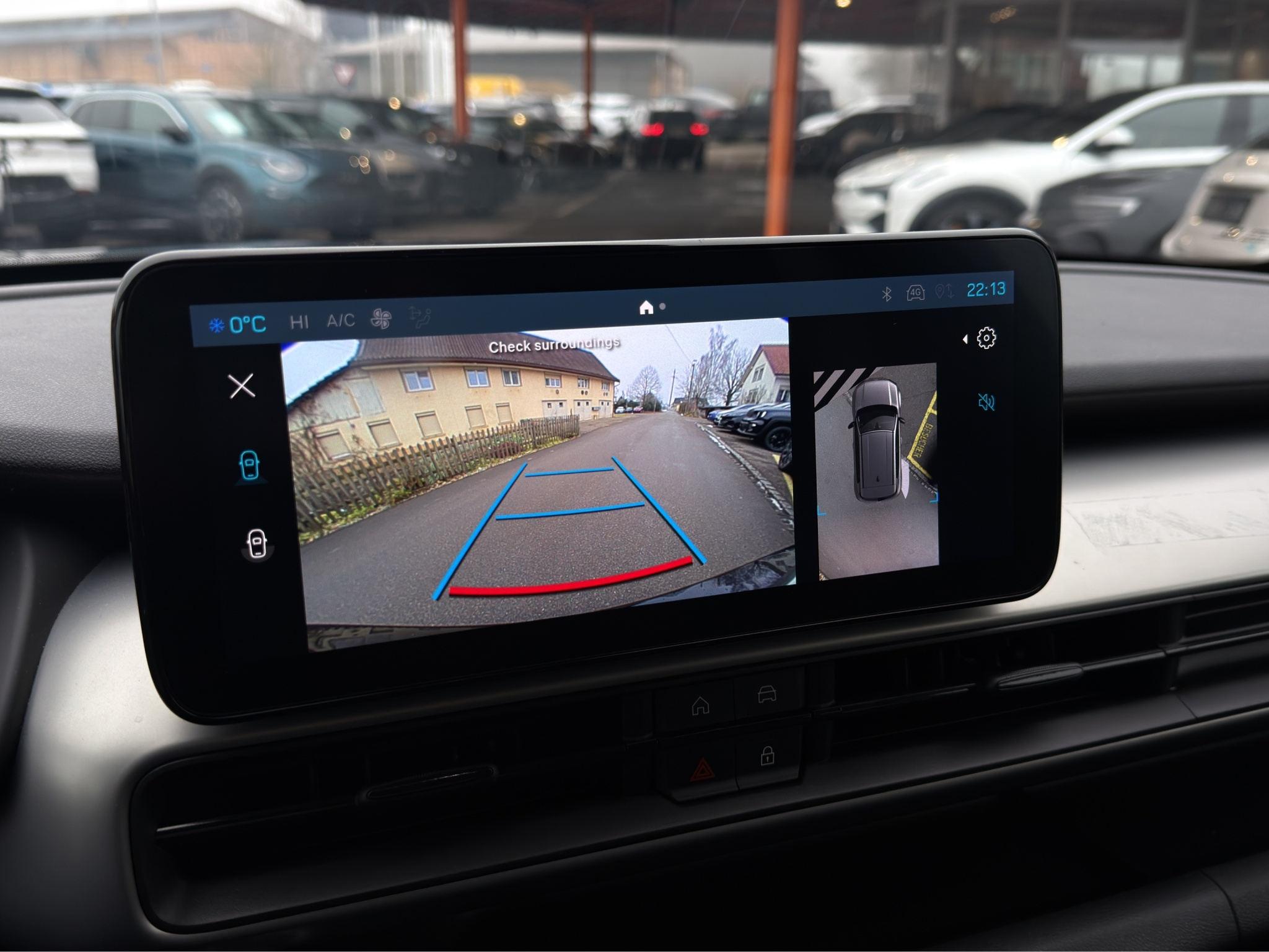 listing desktop thumbnail image 24