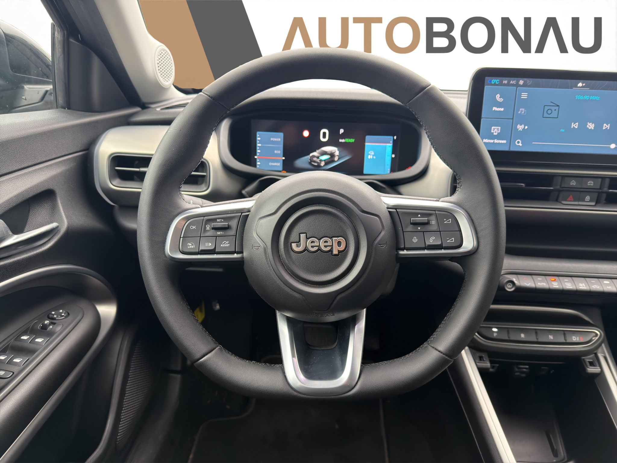 listing desktop thumbnail image 13