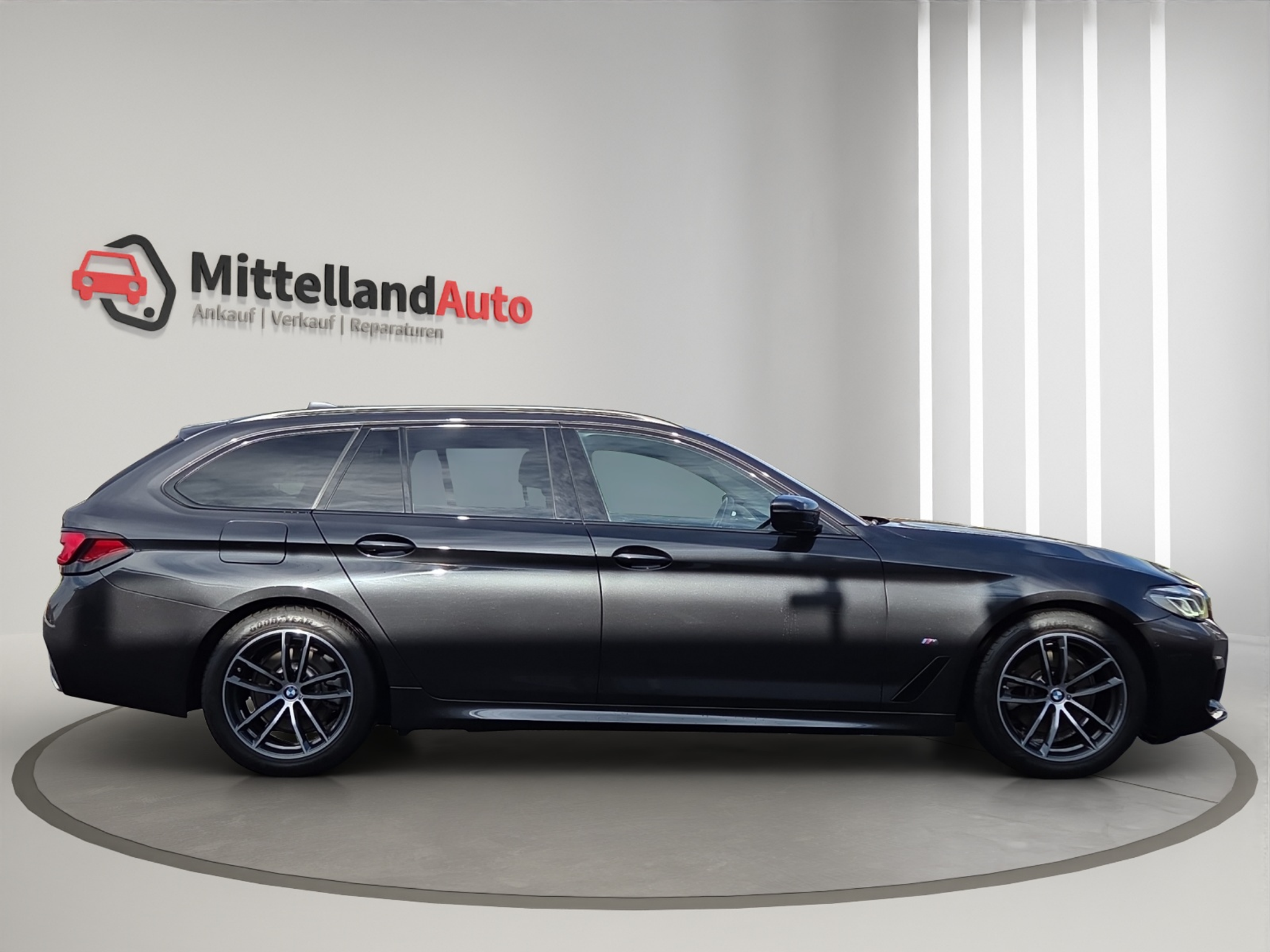 listing desktop thumbnail image 3