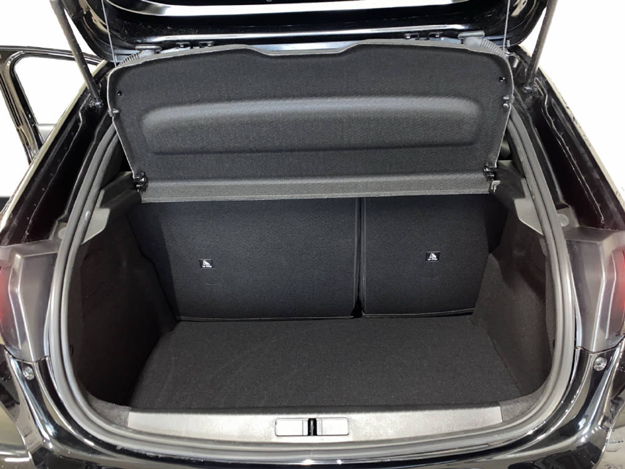 listing desktop thumbnail image 13