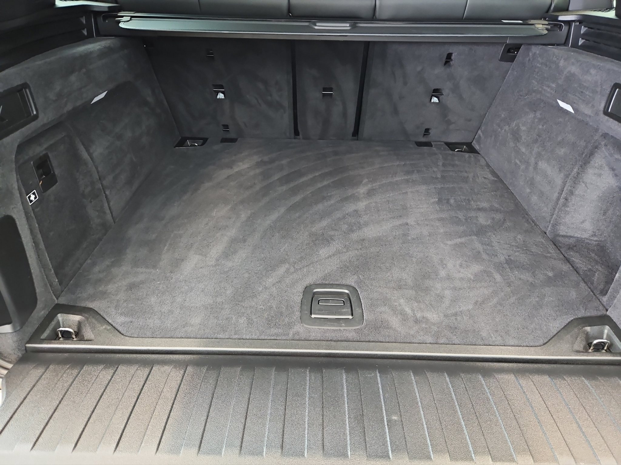 listing desktop thumbnail image 14