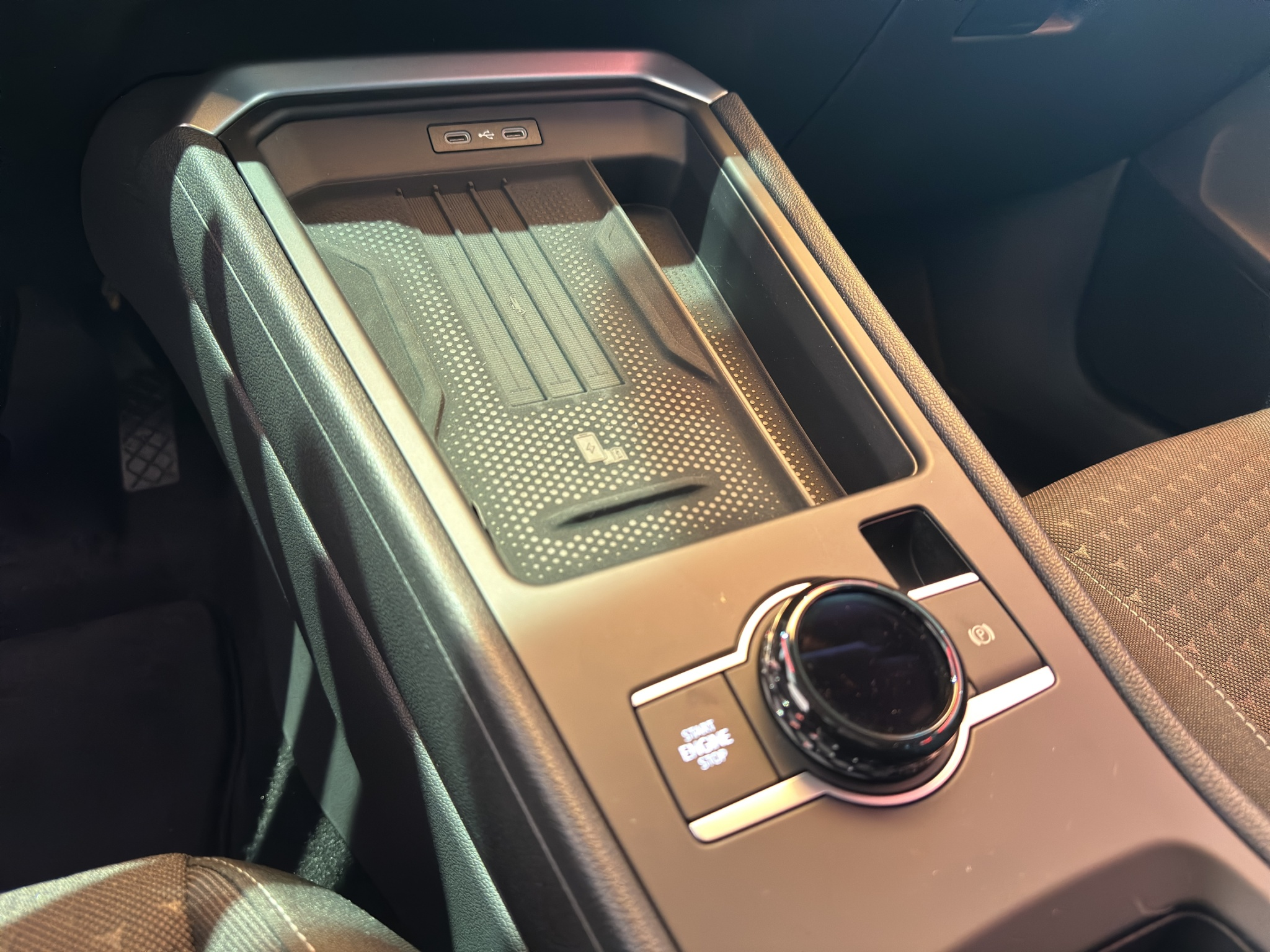 listing desktop thumbnail image 12