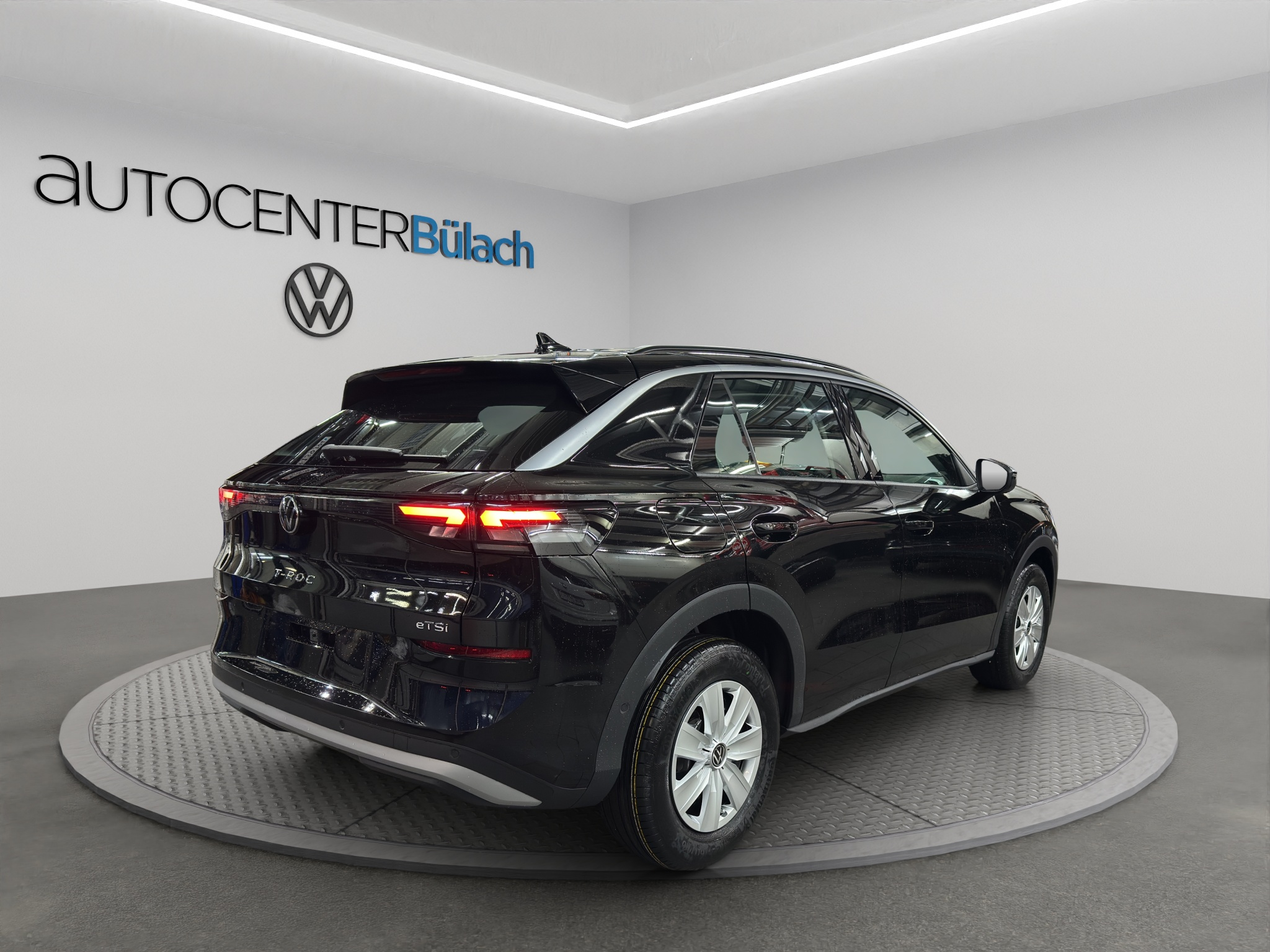 listing desktop thumbnail image 4