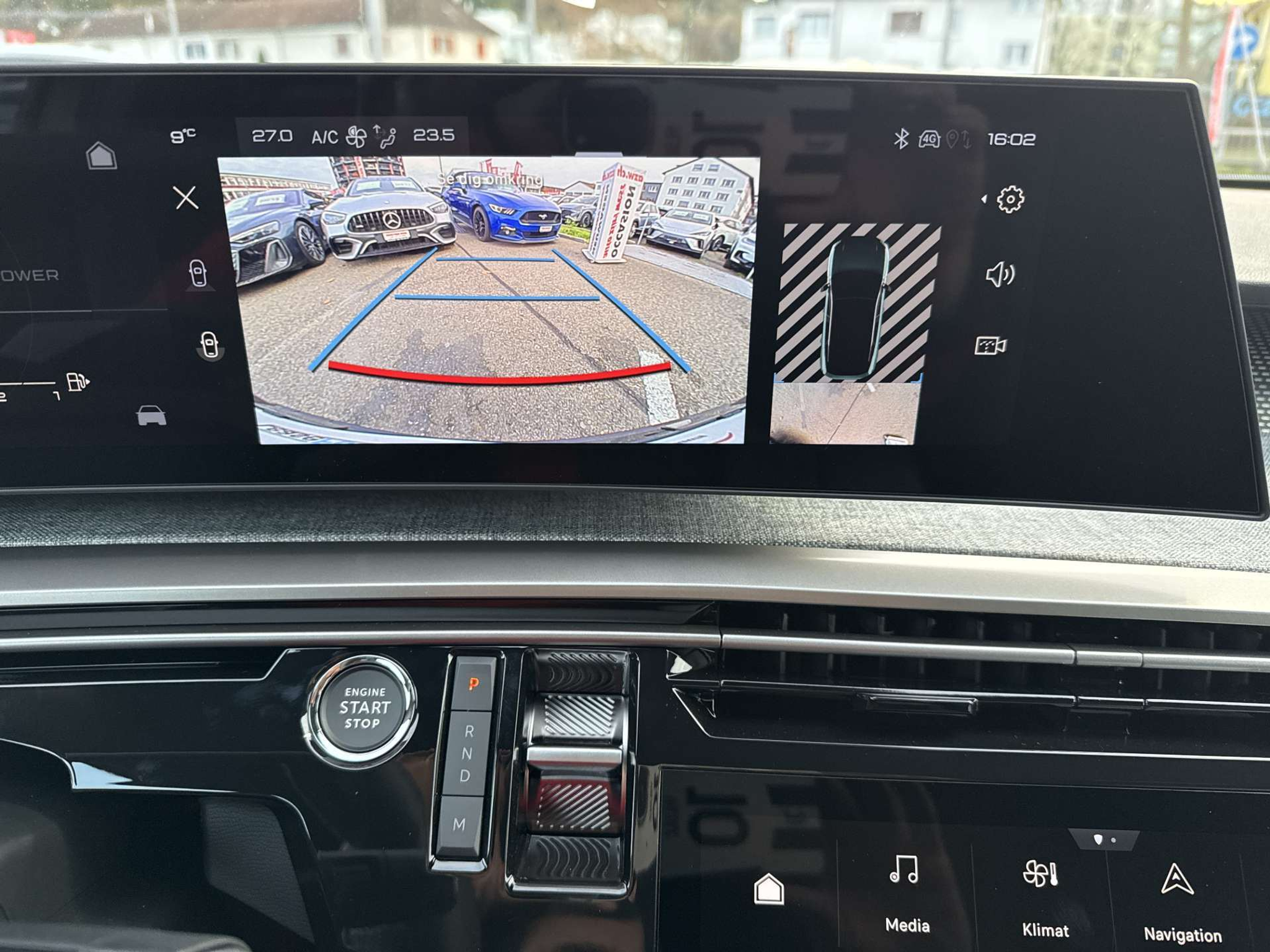 listing desktop thumbnail image 9