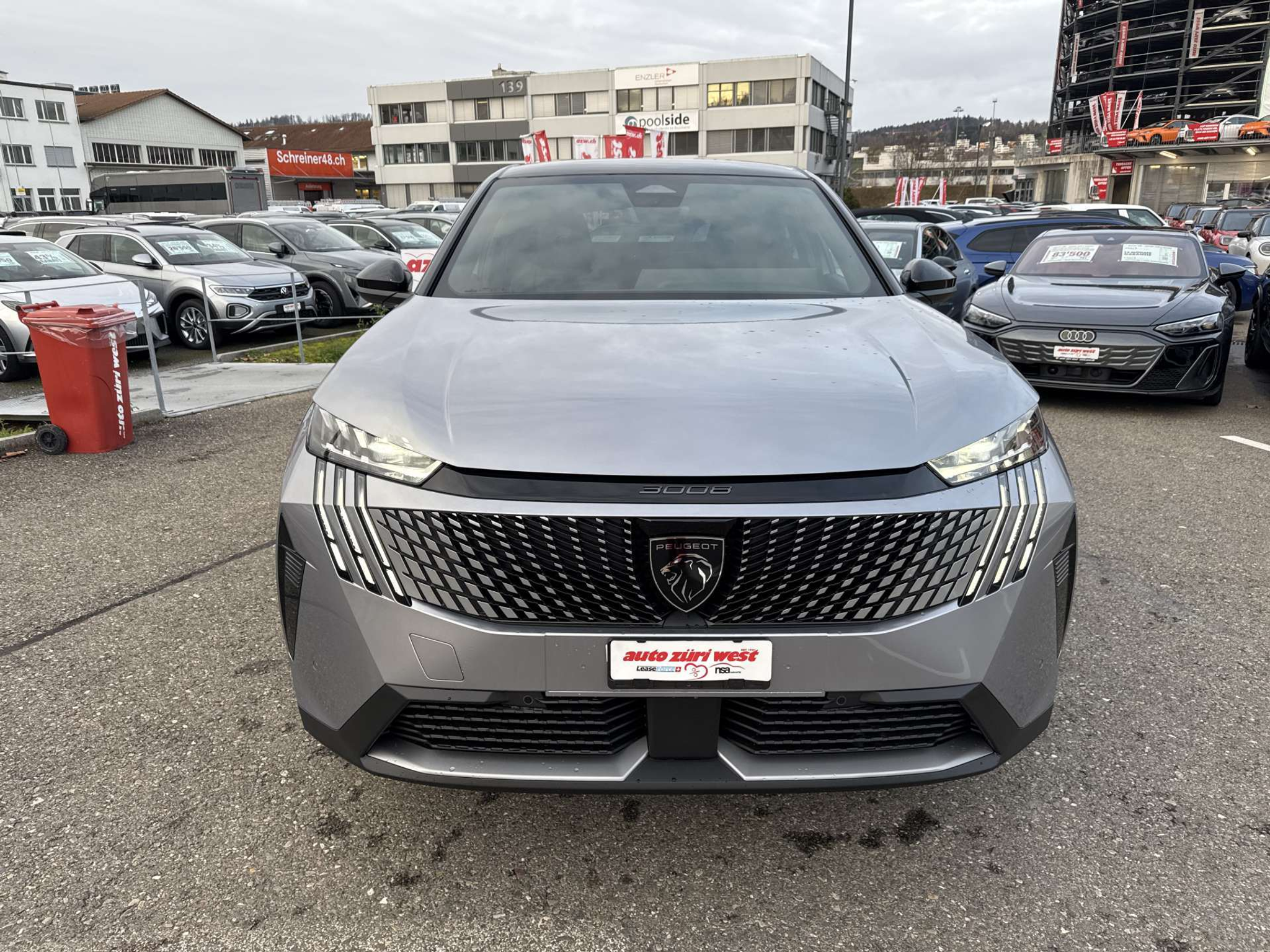 listing desktop thumbnail image 13