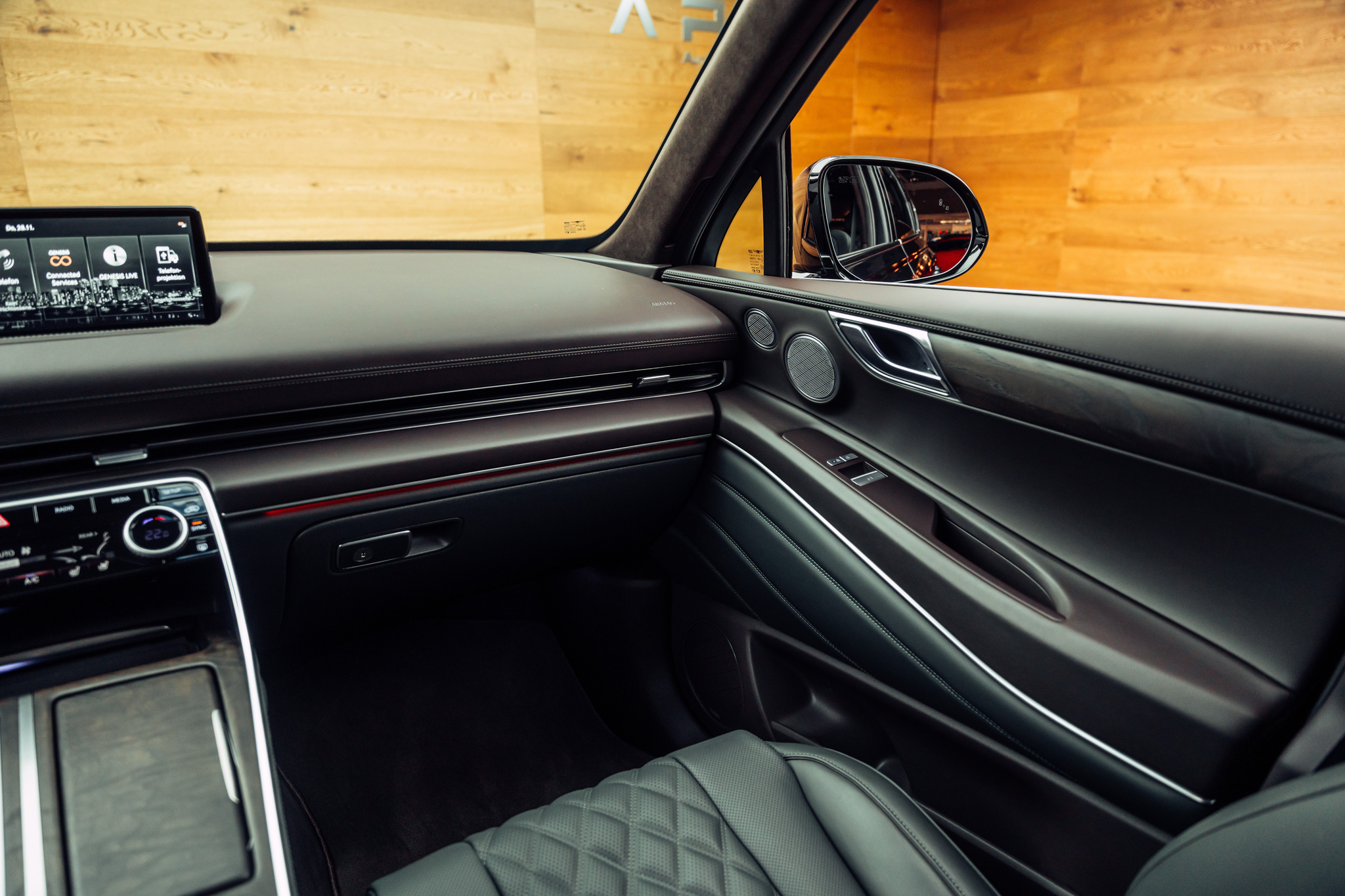 listing desktop thumbnail image 9