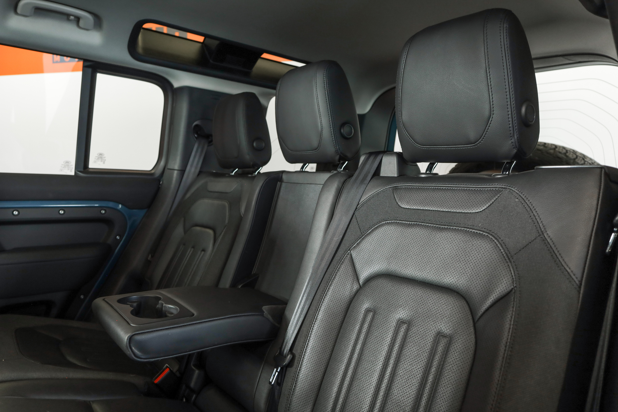 listing desktop thumbnail image 10