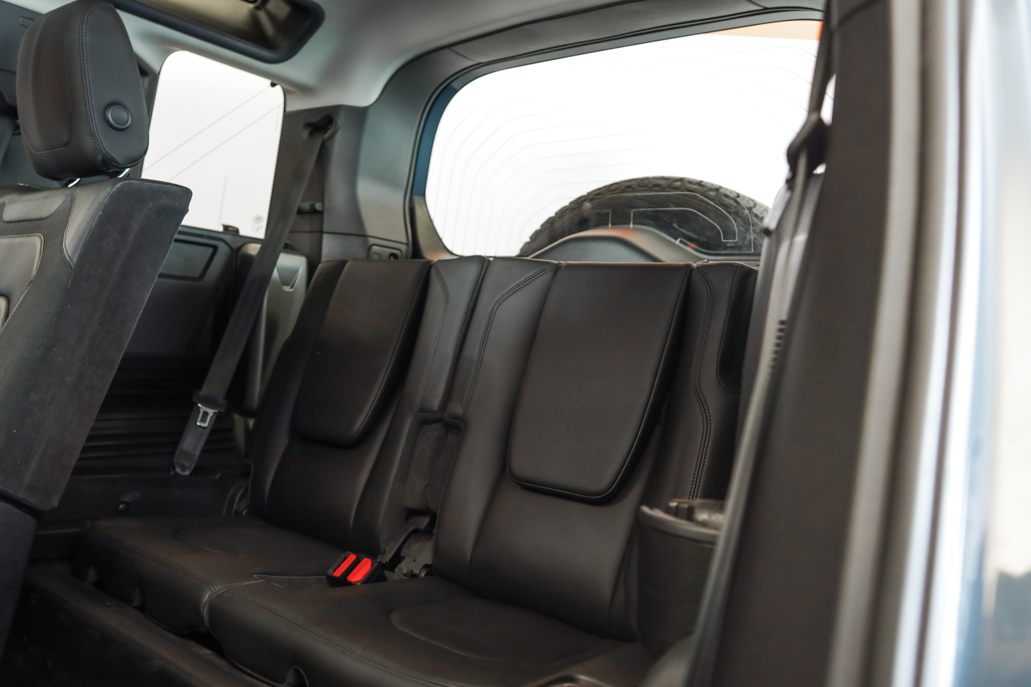 listing desktop thumbnail image 13