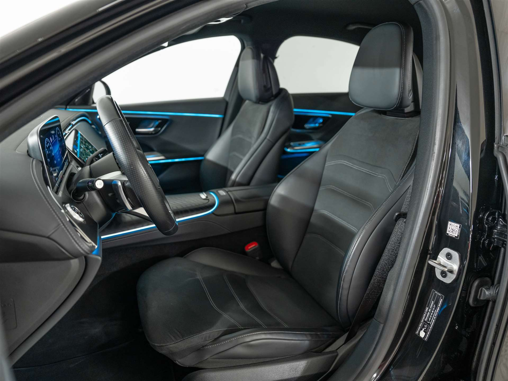 listing desktop thumbnail image 7