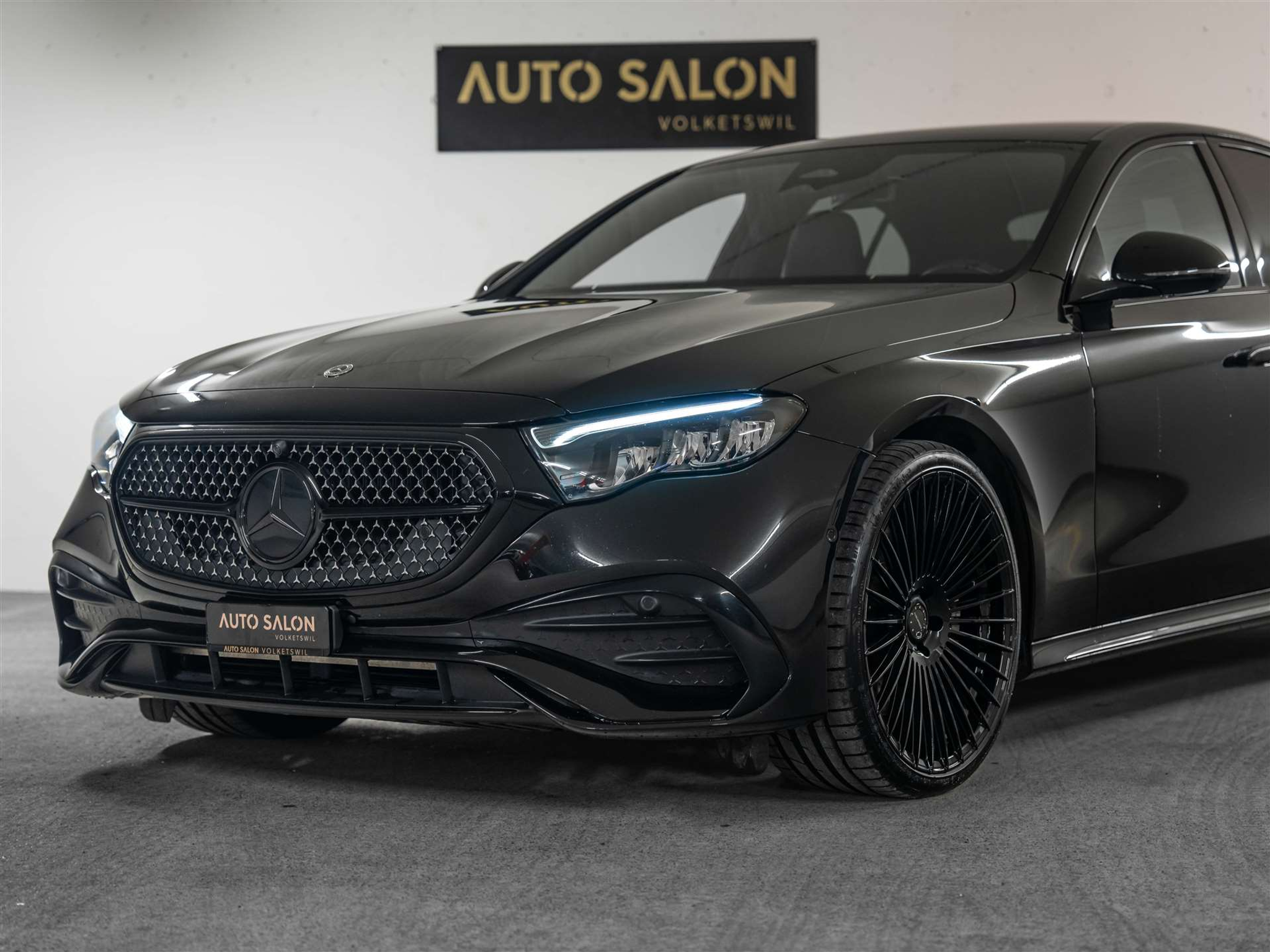 listing desktop thumbnail image 12