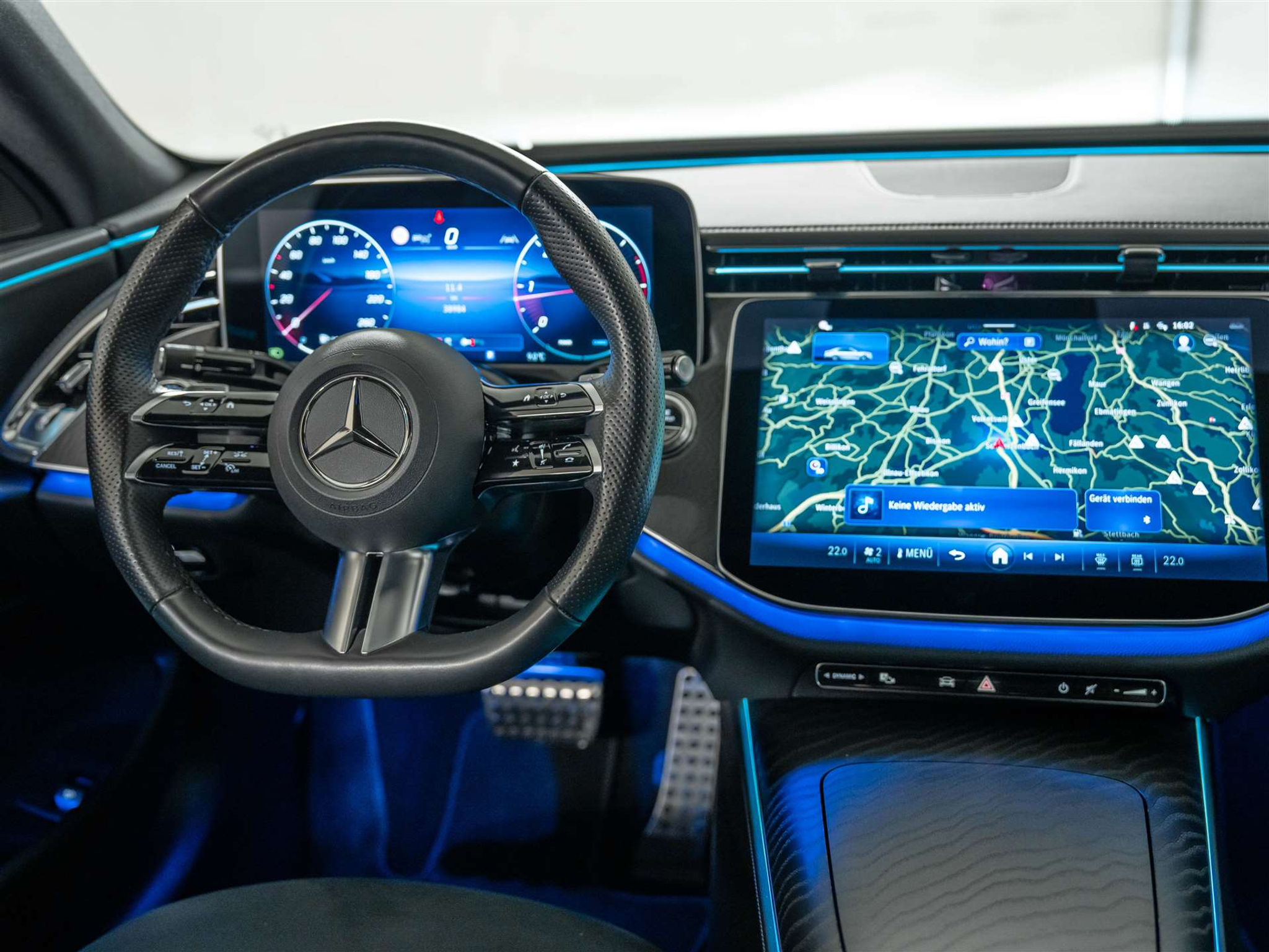 listing desktop thumbnail image 27