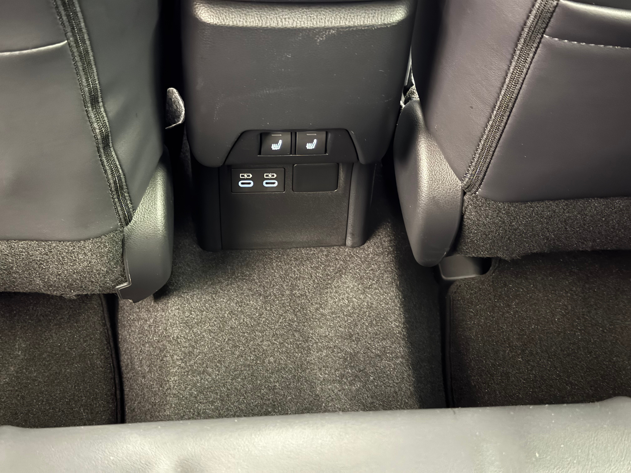 listing desktop thumbnail image 16