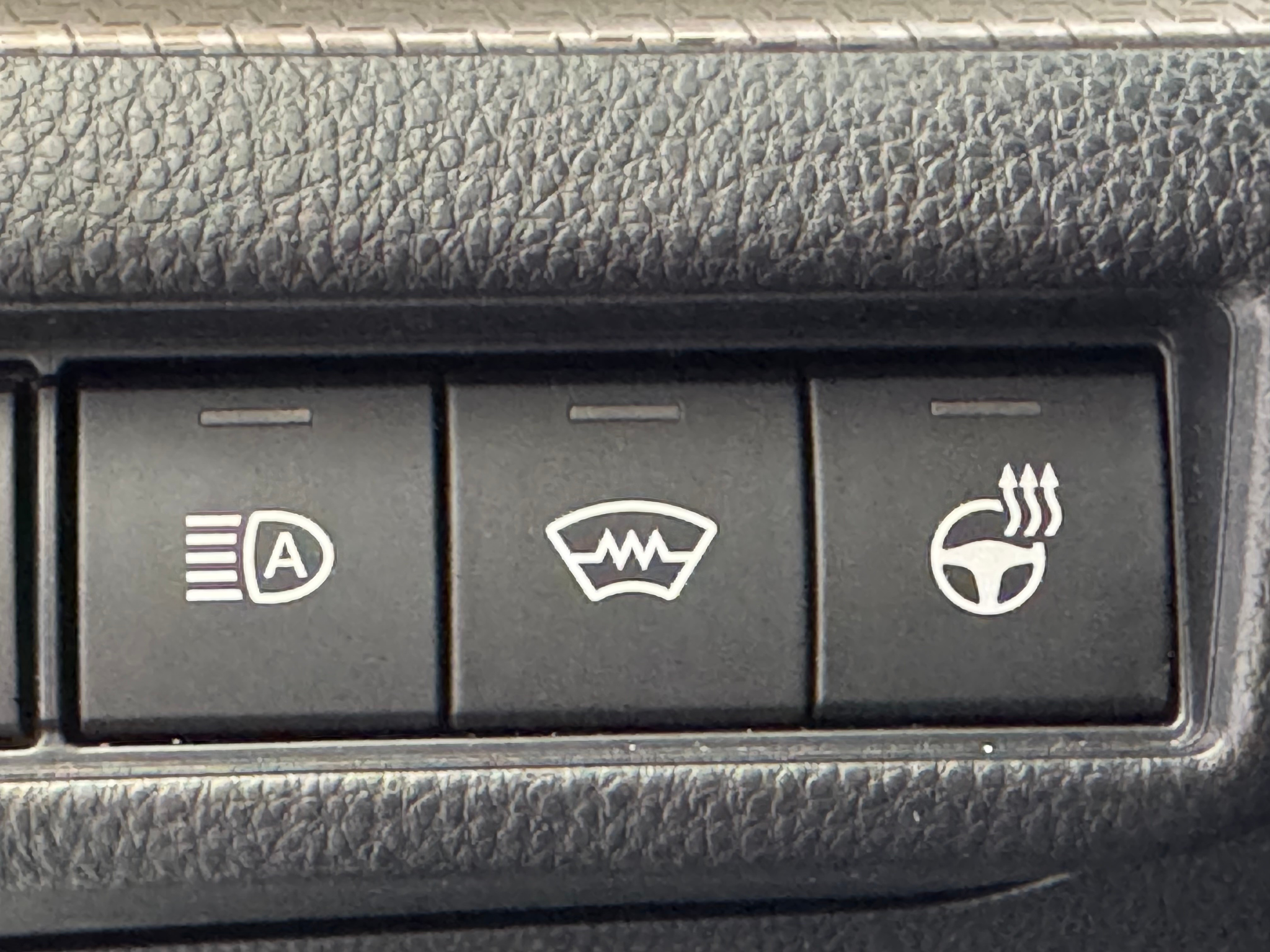 listing desktop thumbnail image 14