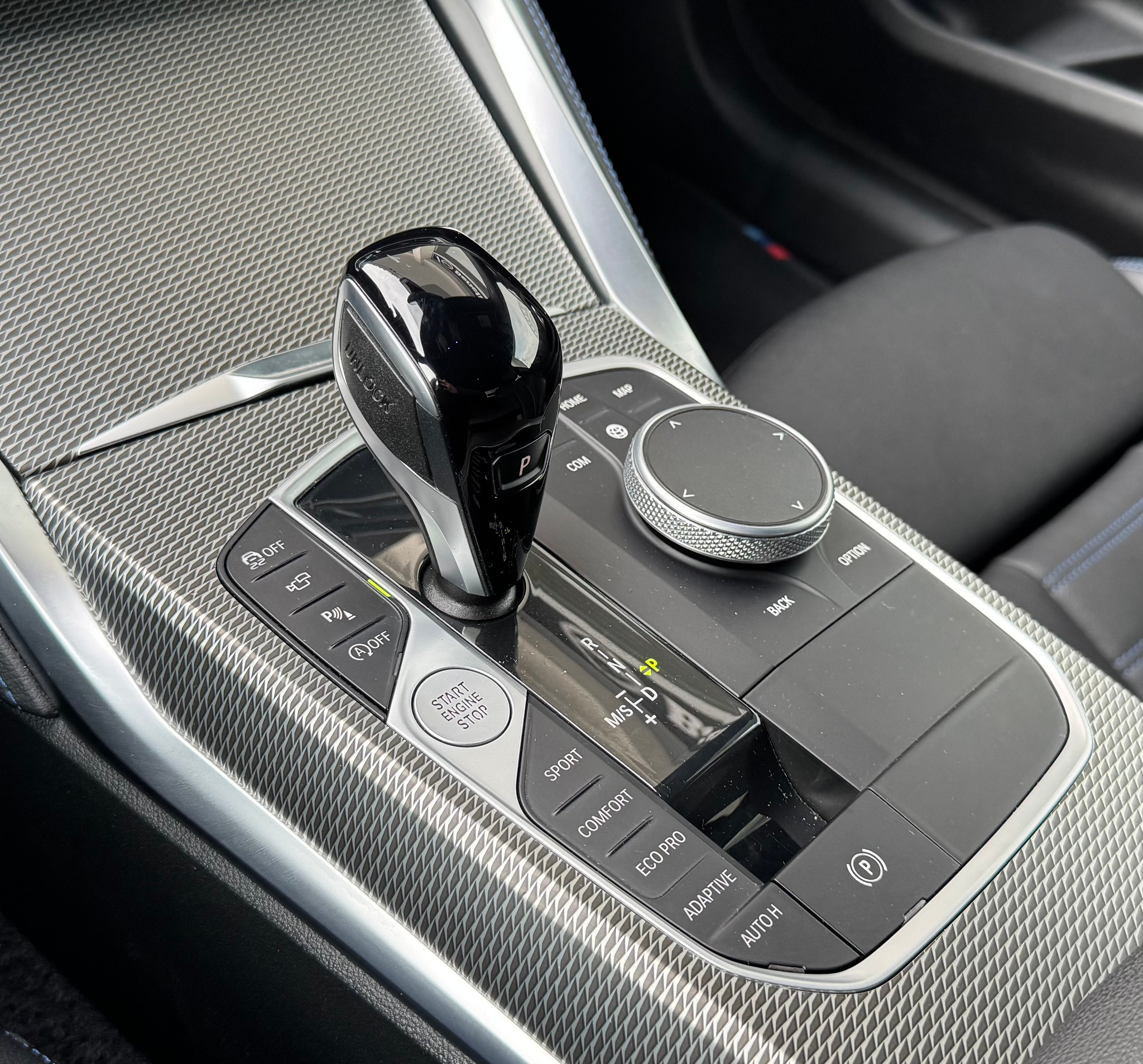 listing desktop thumbnail image 19