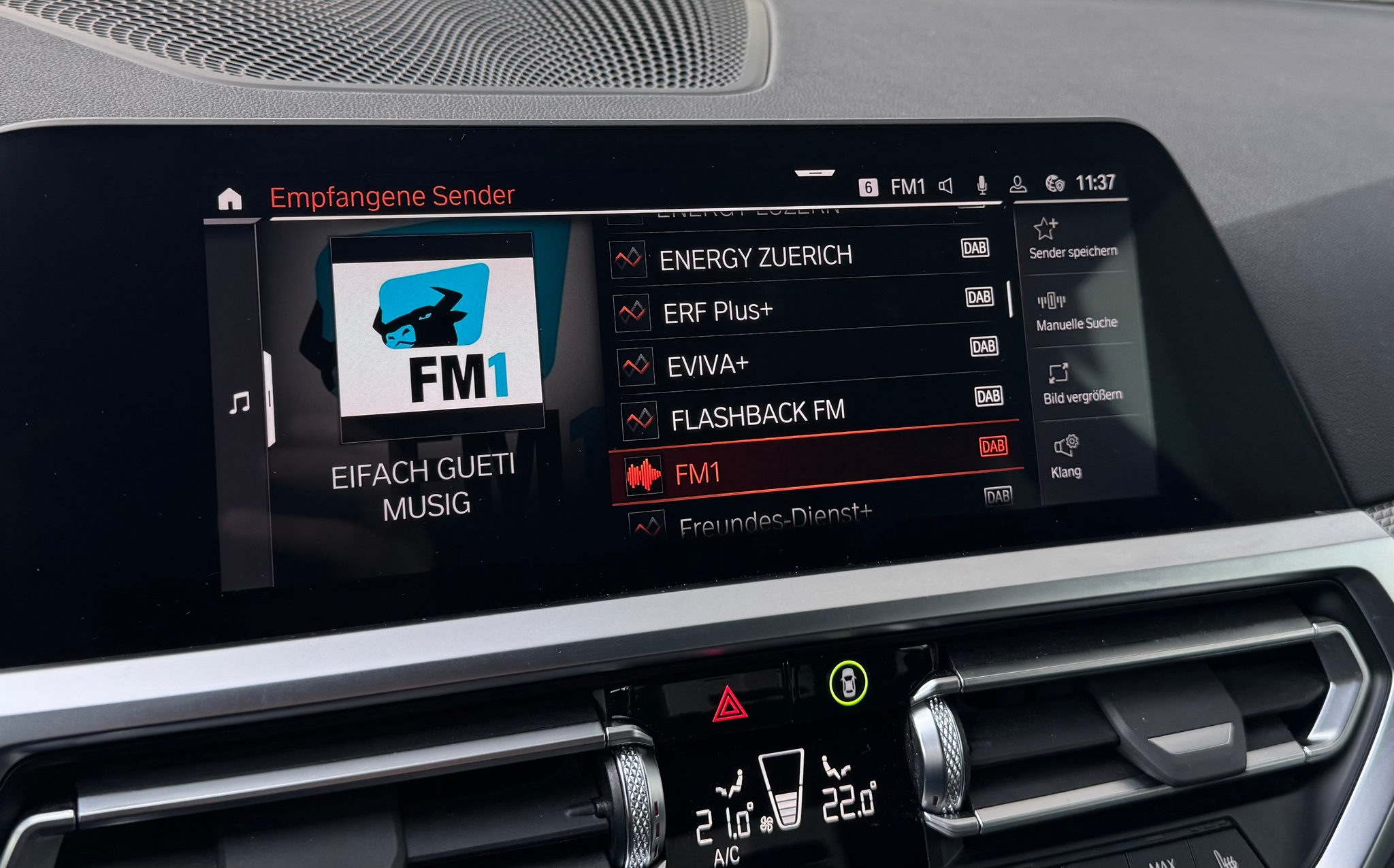 listing desktop thumbnail image 17