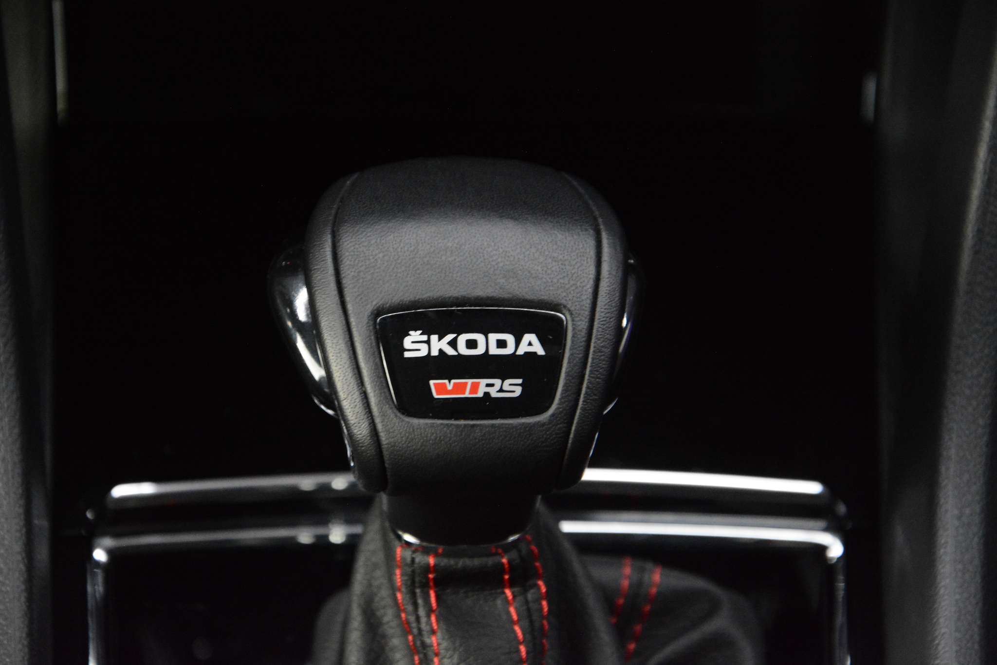 listing desktop thumbnail image 14