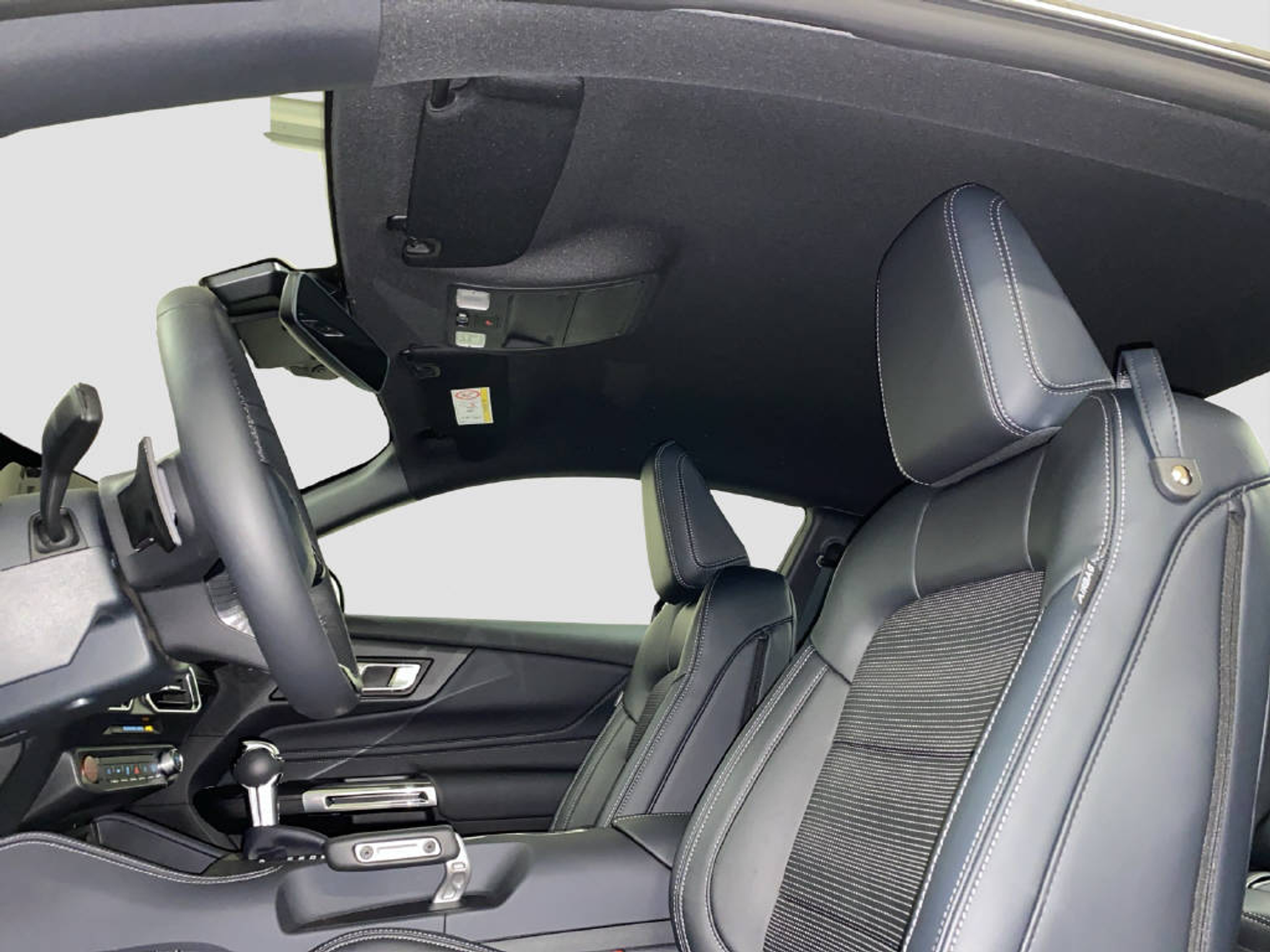 listing desktop thumbnail image 6