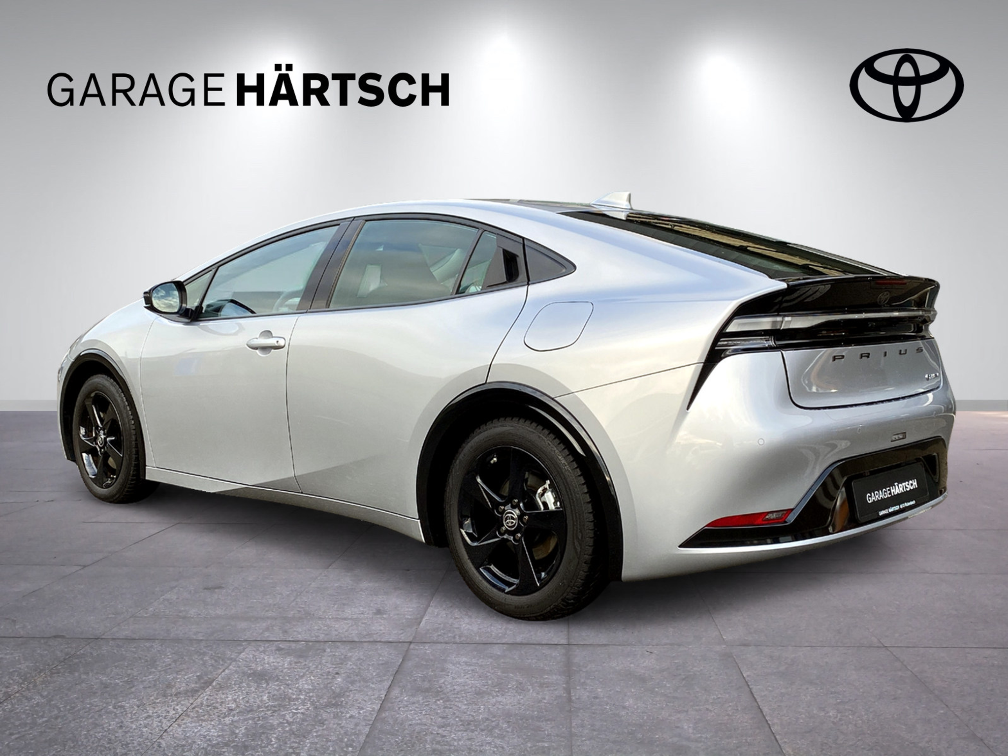 listing desktop thumbnail image 3