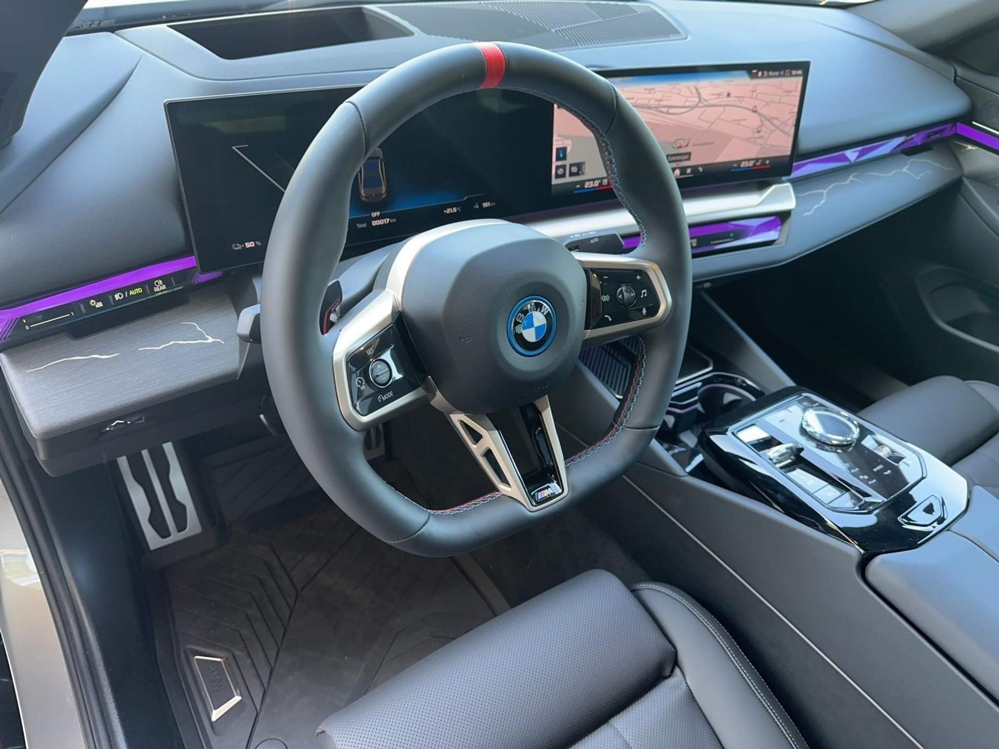 listing desktop thumbnail image 15