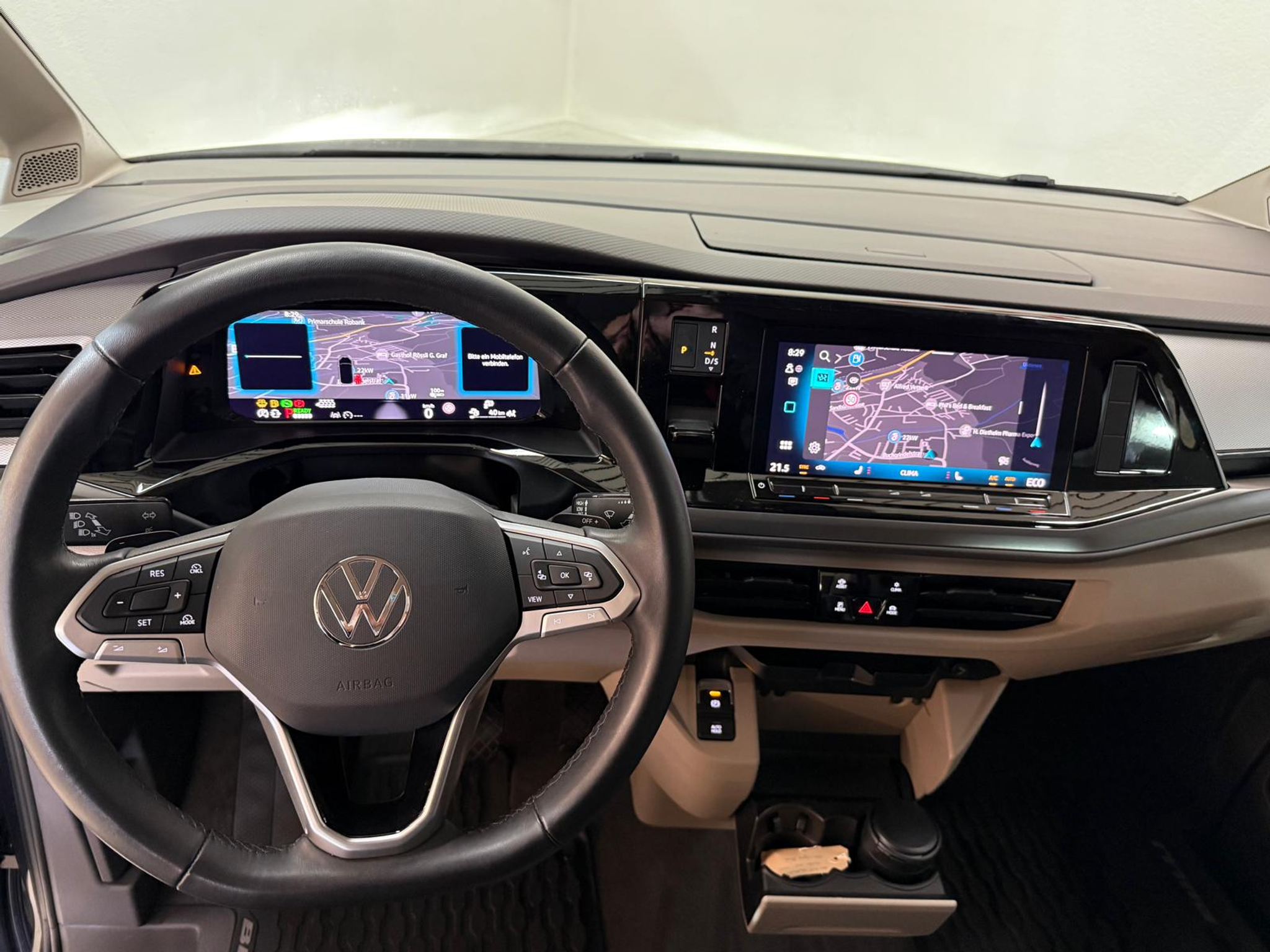 listing desktop thumbnail image 7