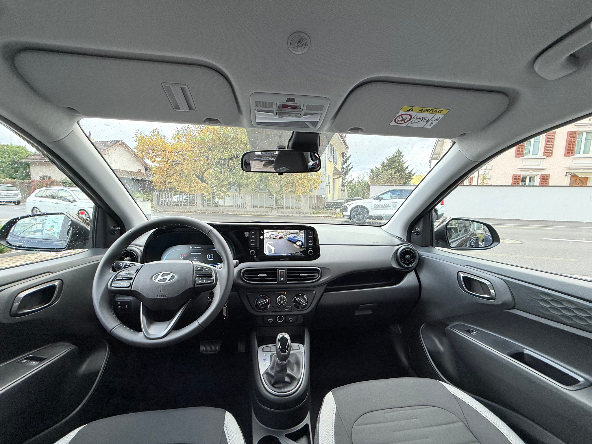 listing desktop thumbnail image 11