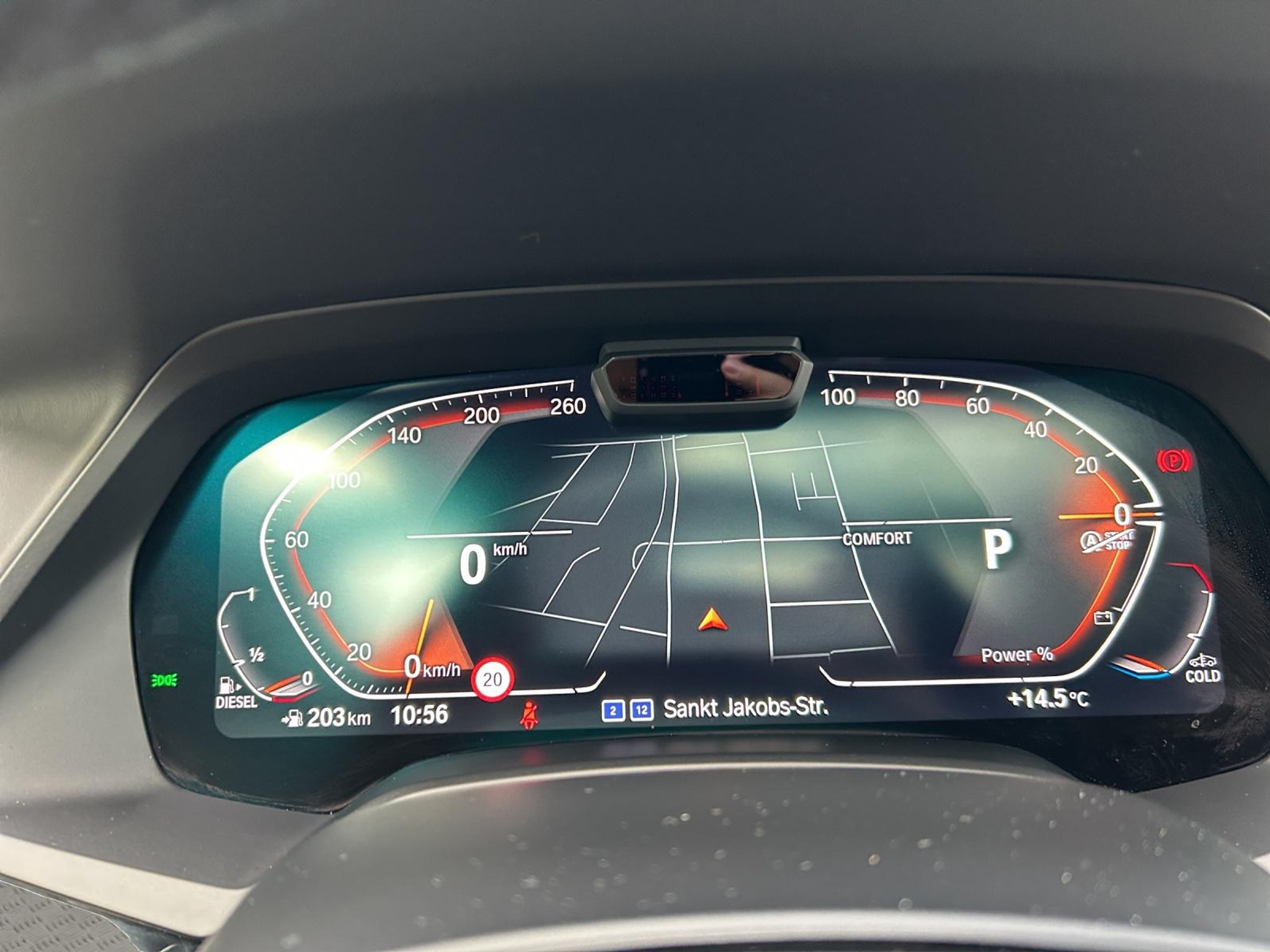 listing desktop thumbnail image 8