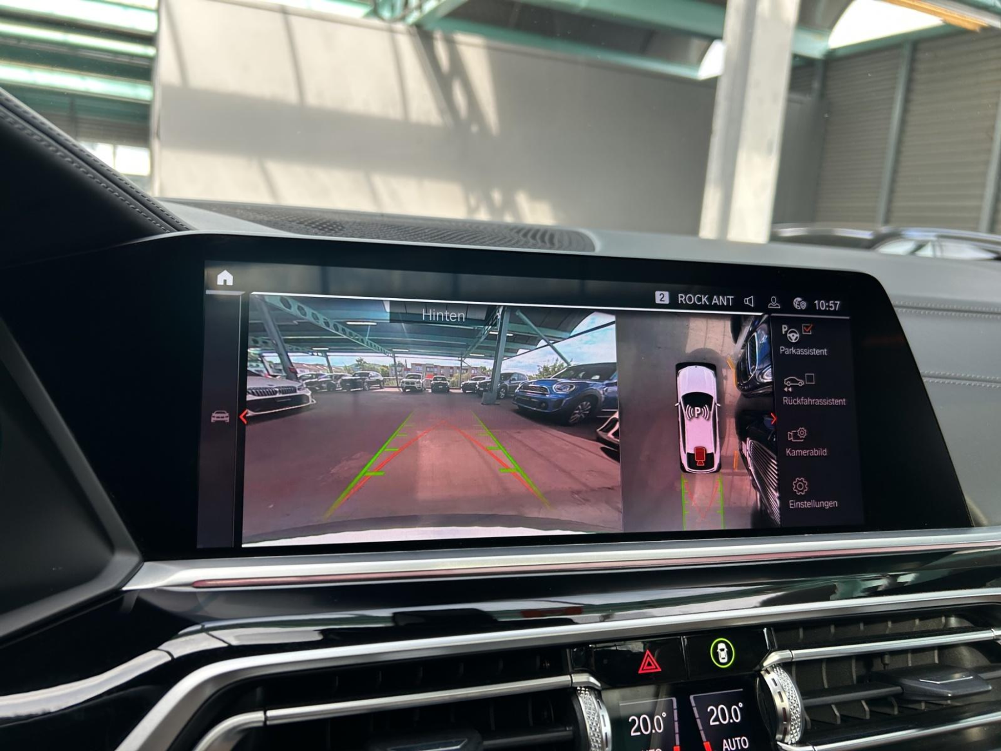 listing desktop thumbnail image 17