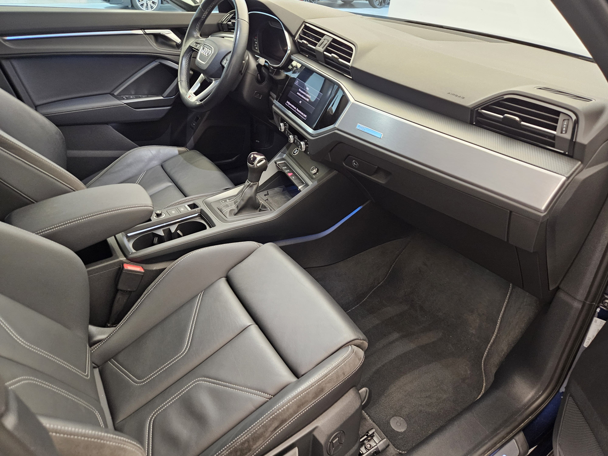 listing desktop thumbnail image 11