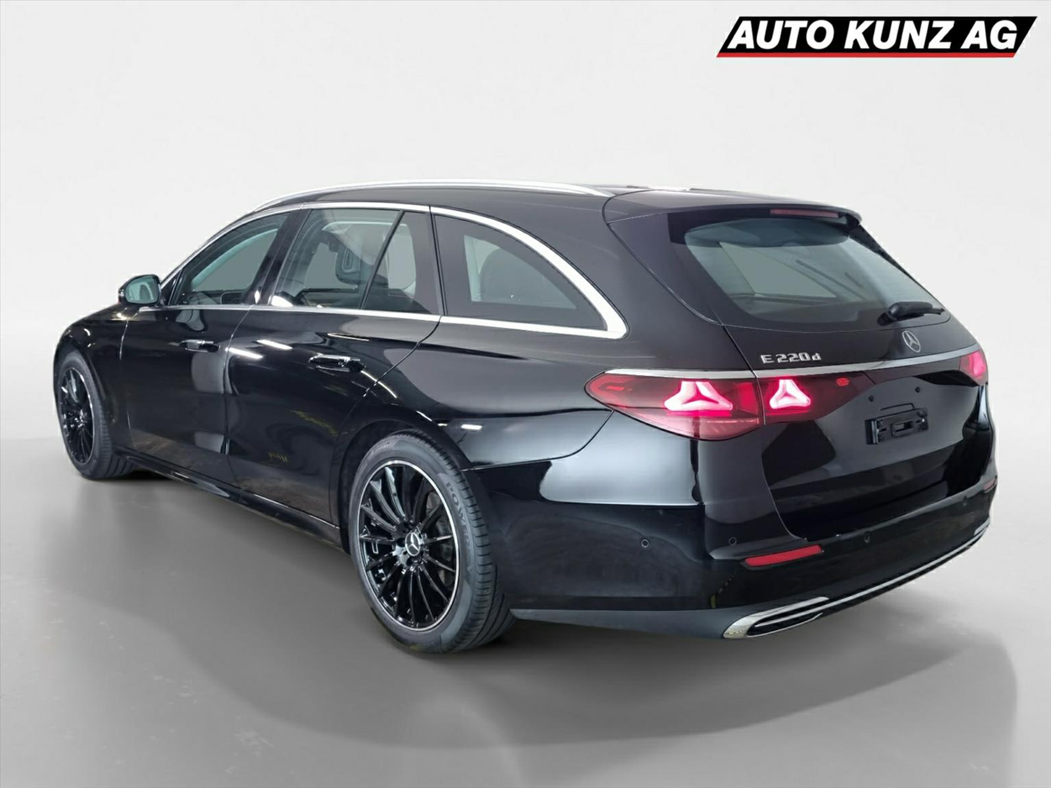 listing desktop thumbnail image 1