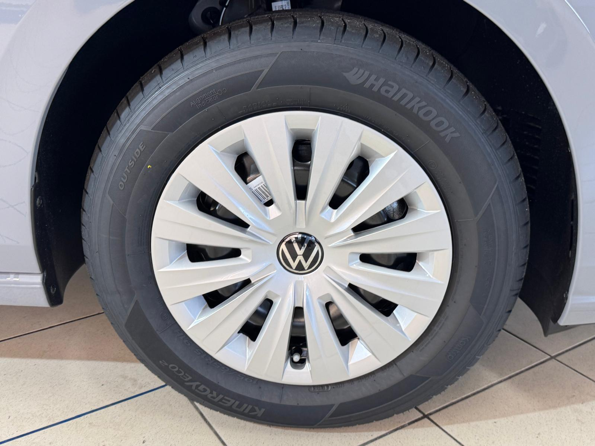 listing desktop thumbnail image 4