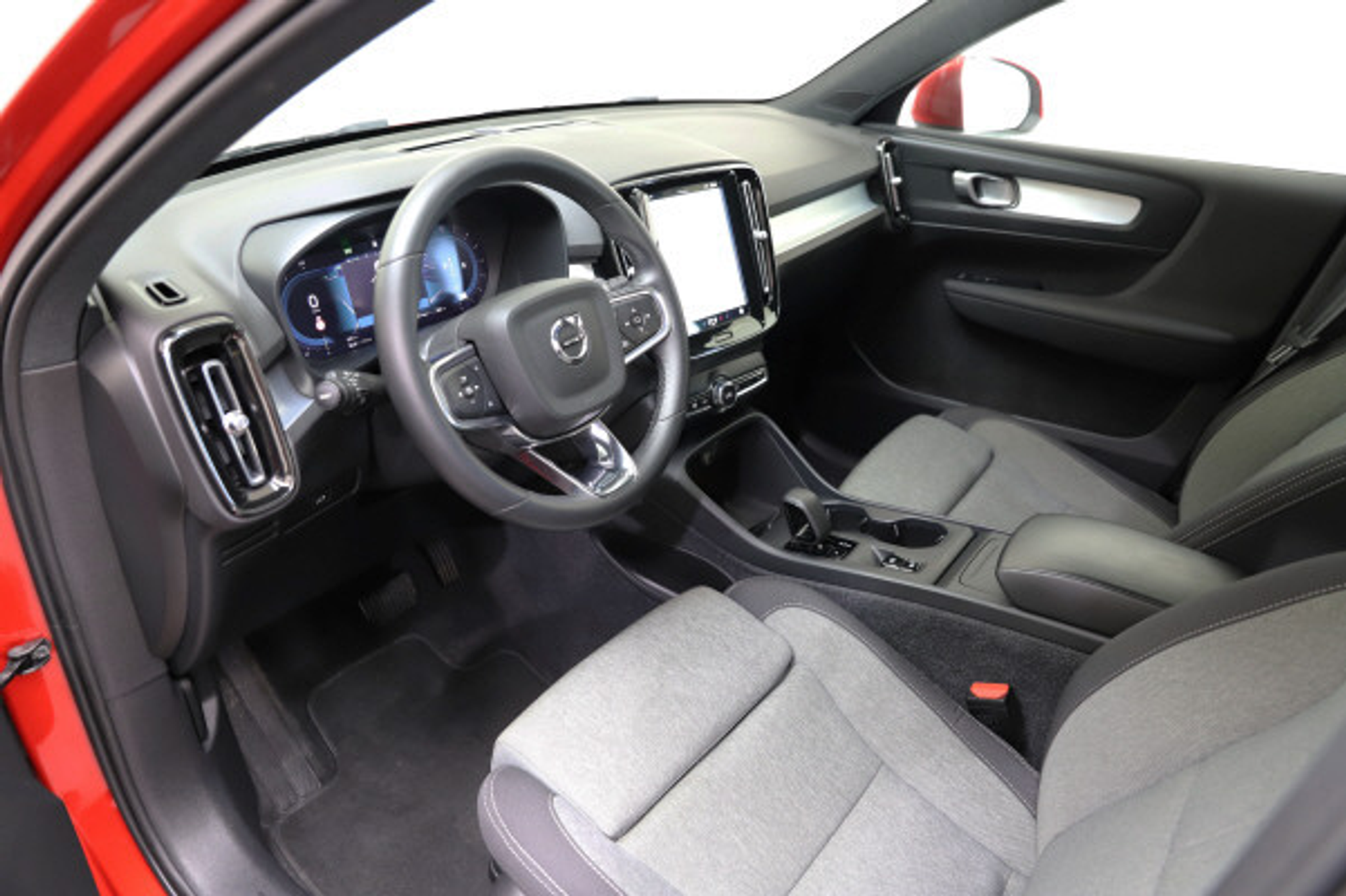 listing desktop thumbnail image 7