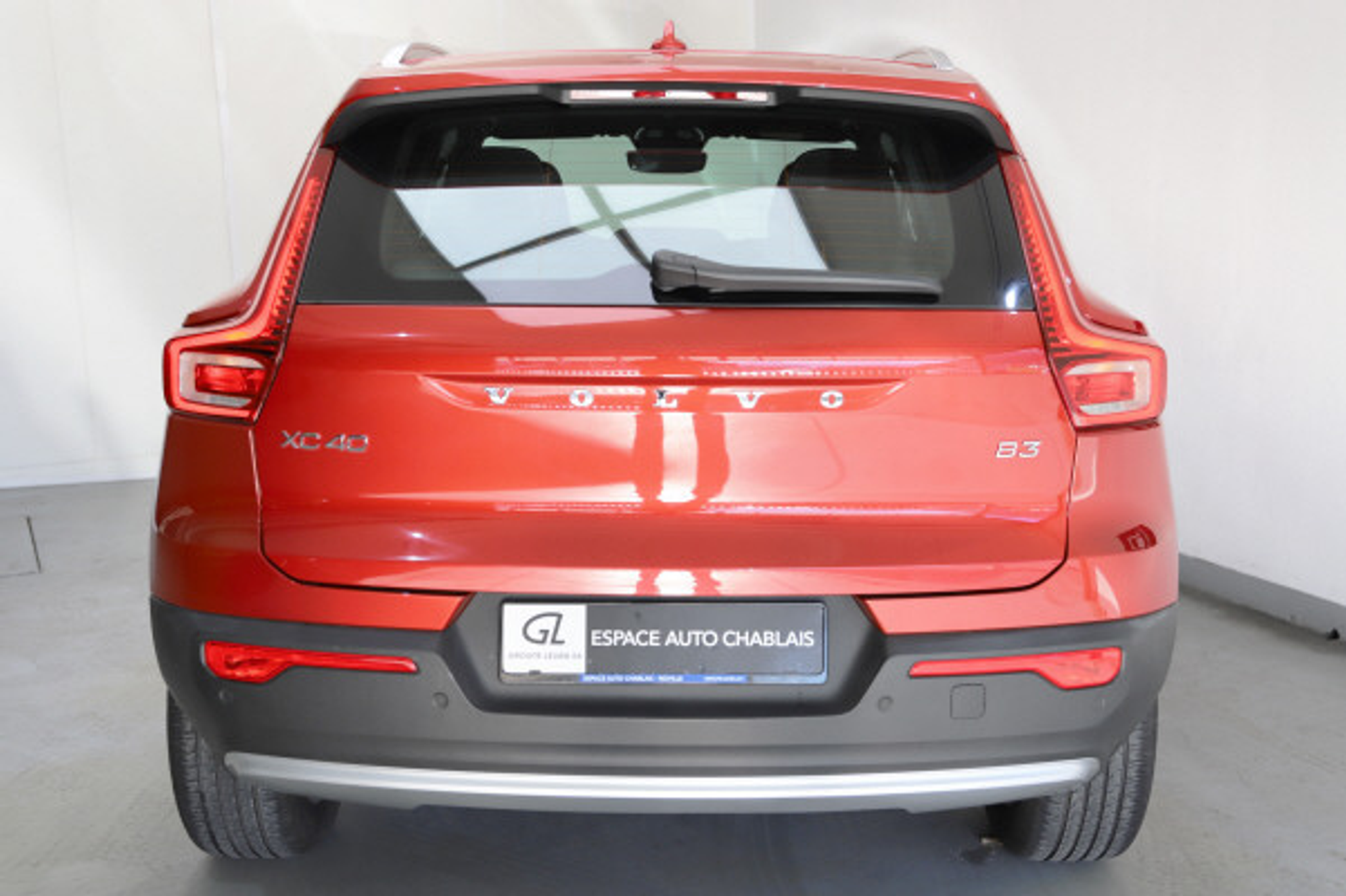 listing desktop thumbnail image 5