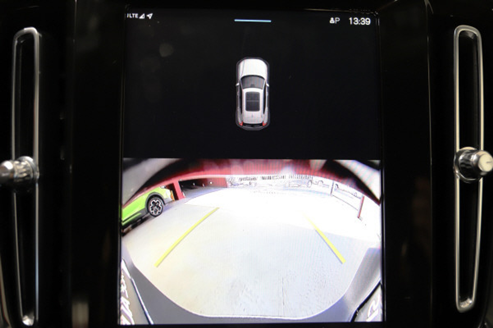 listing desktop thumbnail image 13