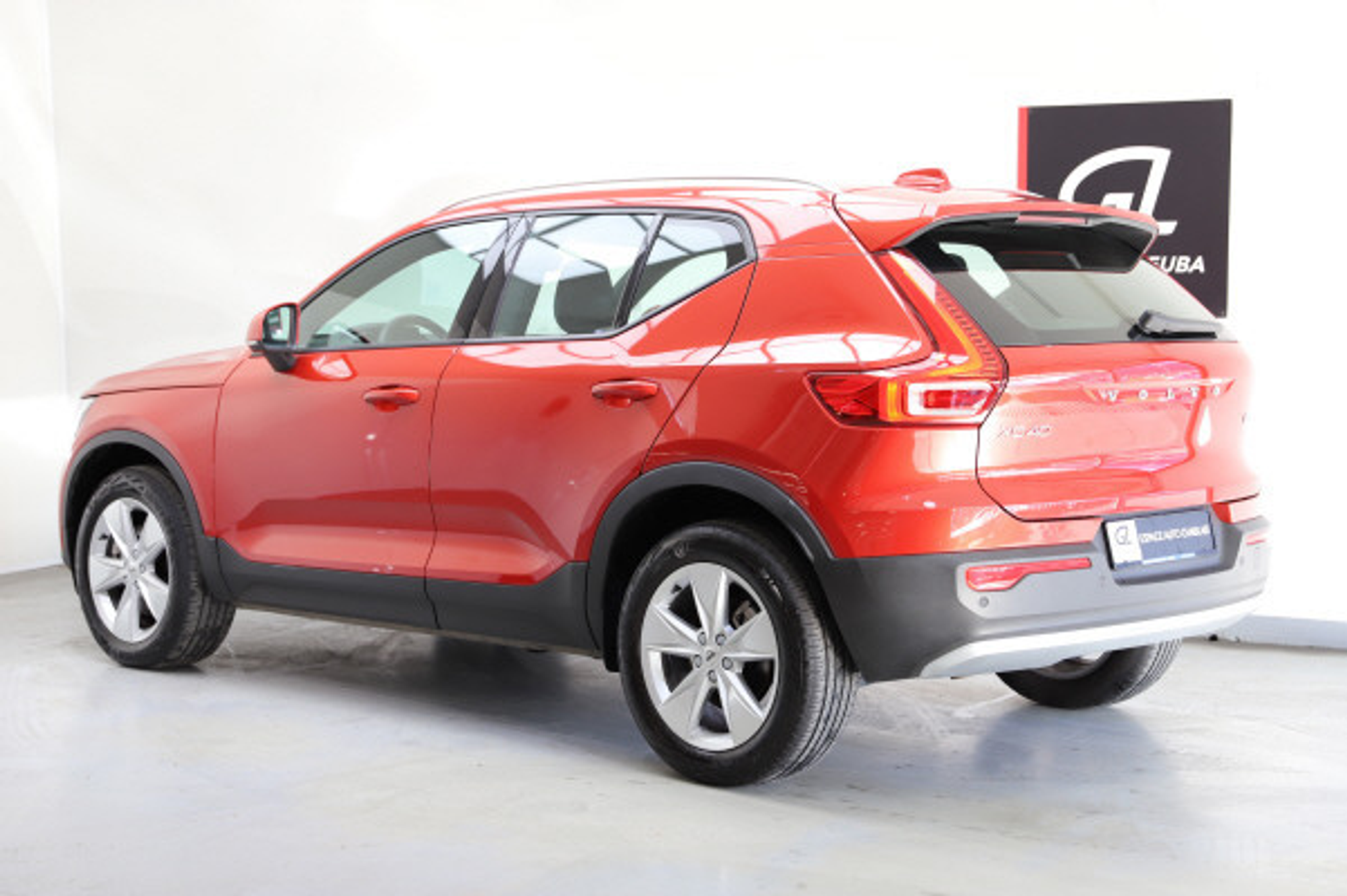 listing desktop thumbnail image 2