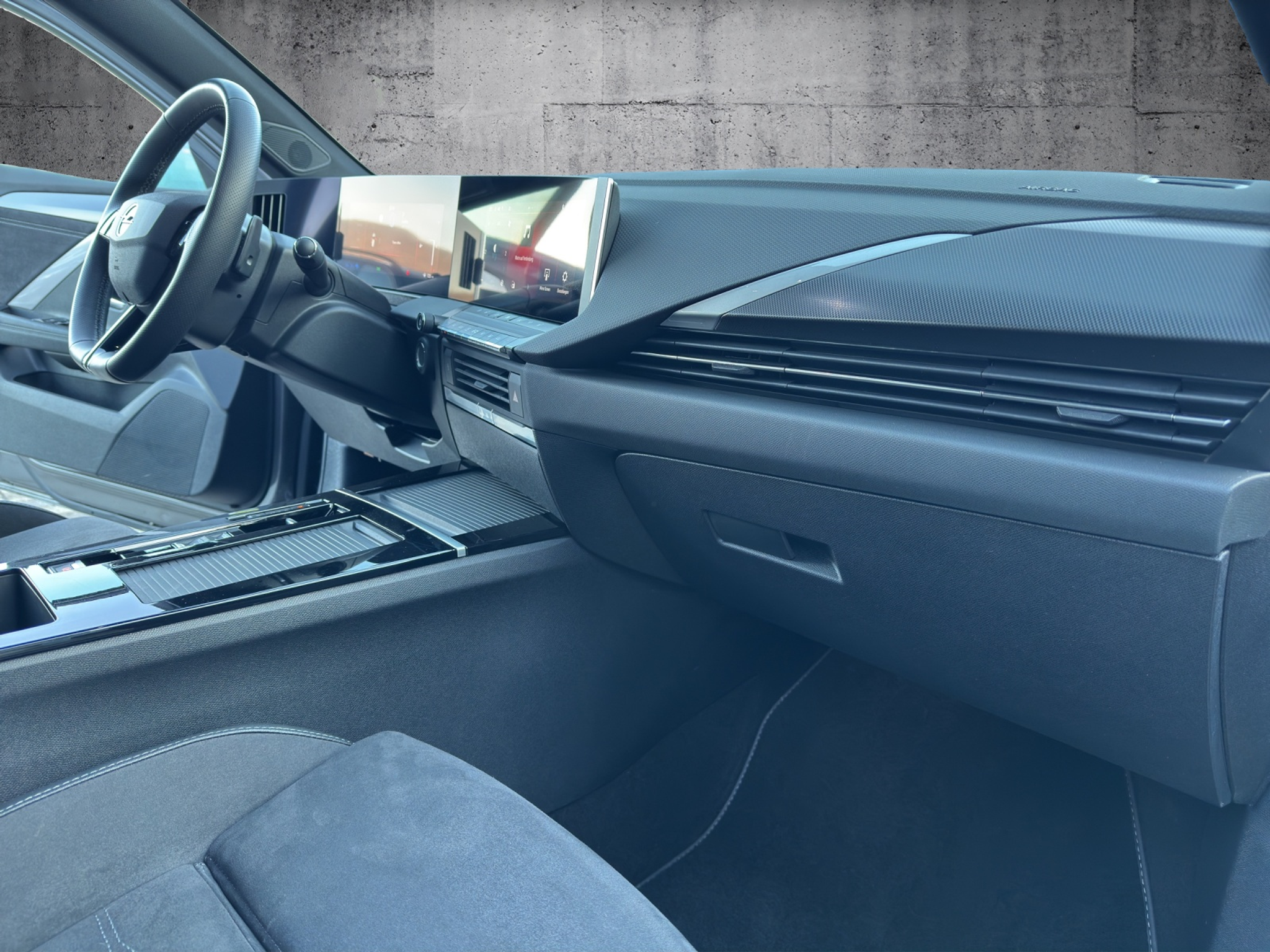 listing desktop thumbnail image 22