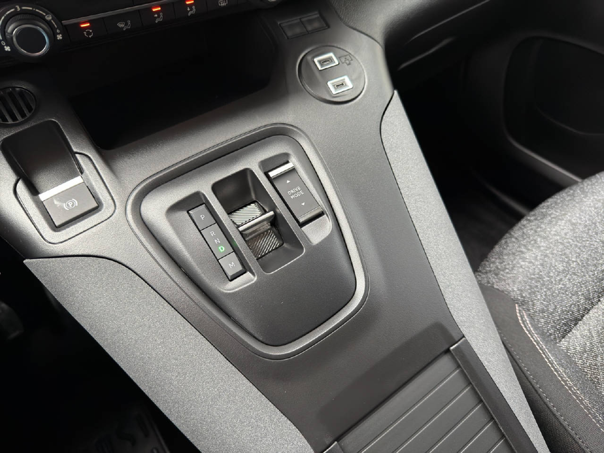 listing desktop thumbnail image 7