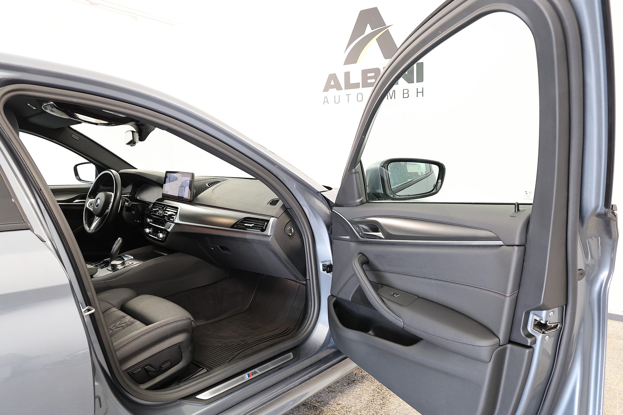 listing desktop thumbnail image 10