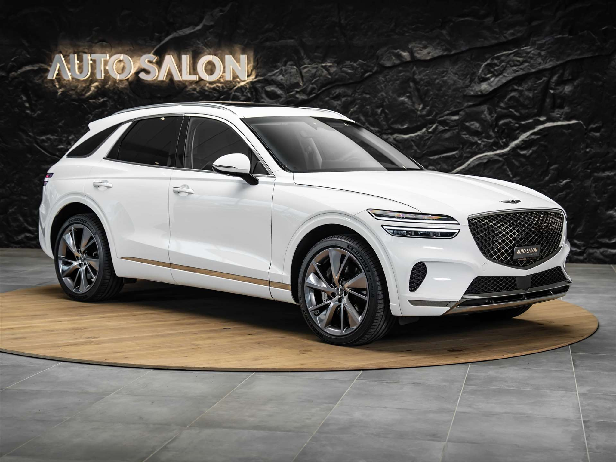 listing desktop thumbnail image 5