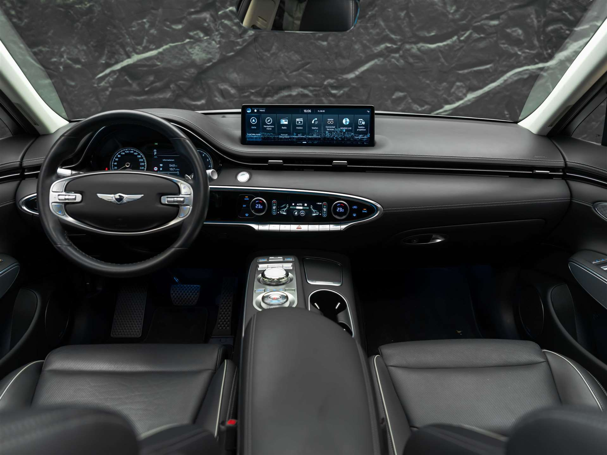 listing desktop thumbnail image 17