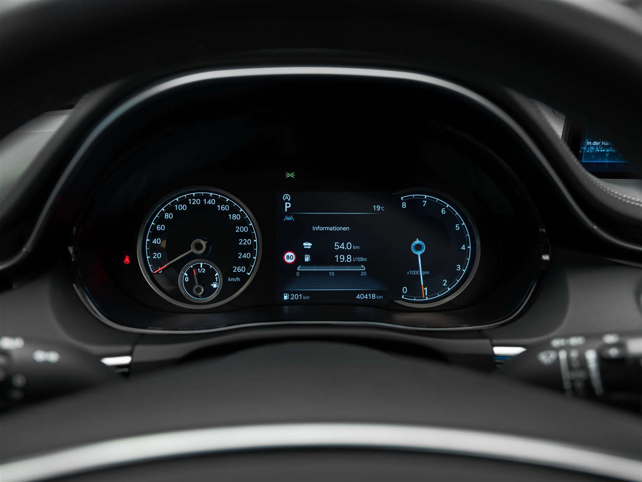 listing desktop thumbnail image 37