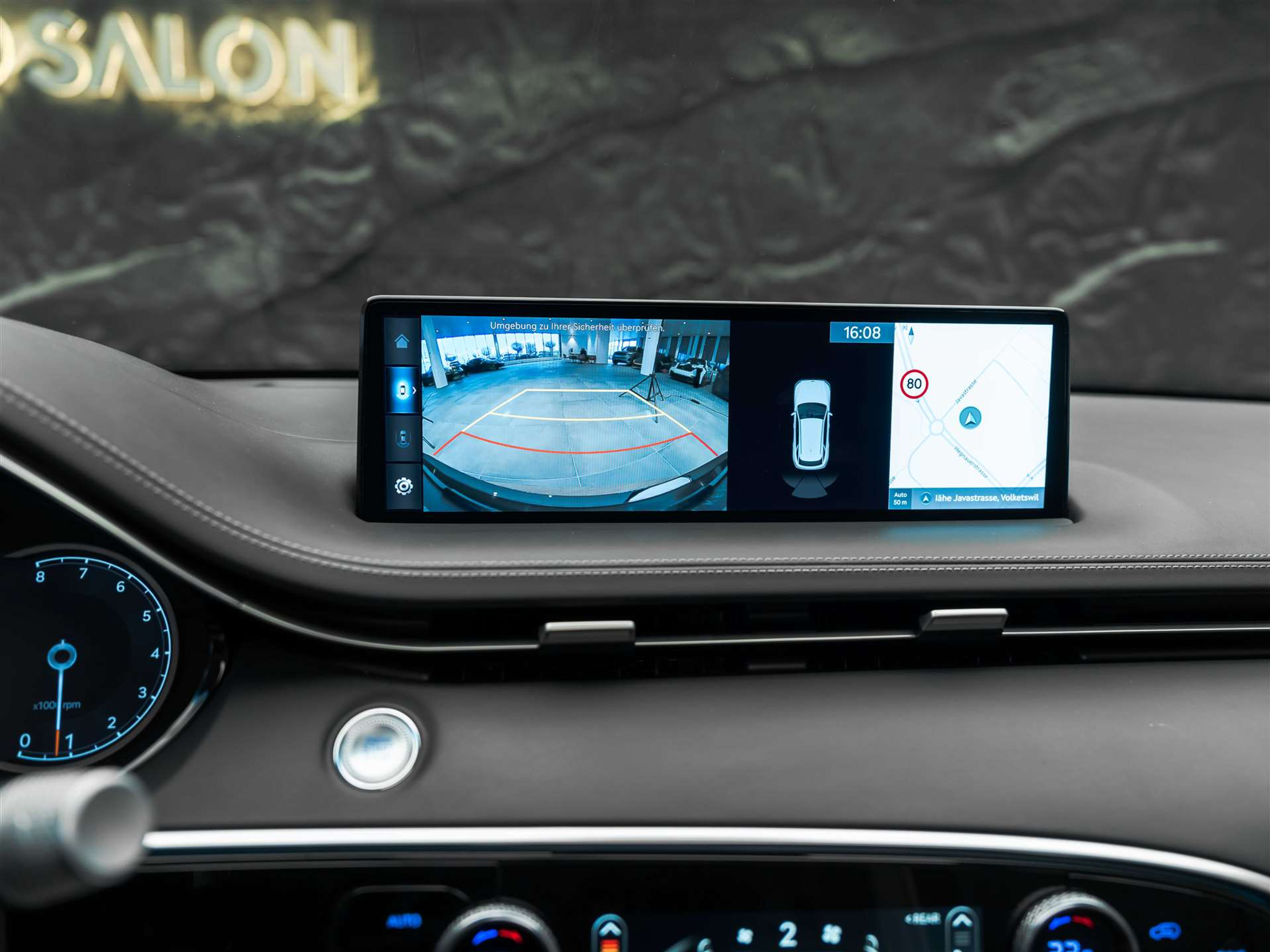 listing desktop thumbnail image 42