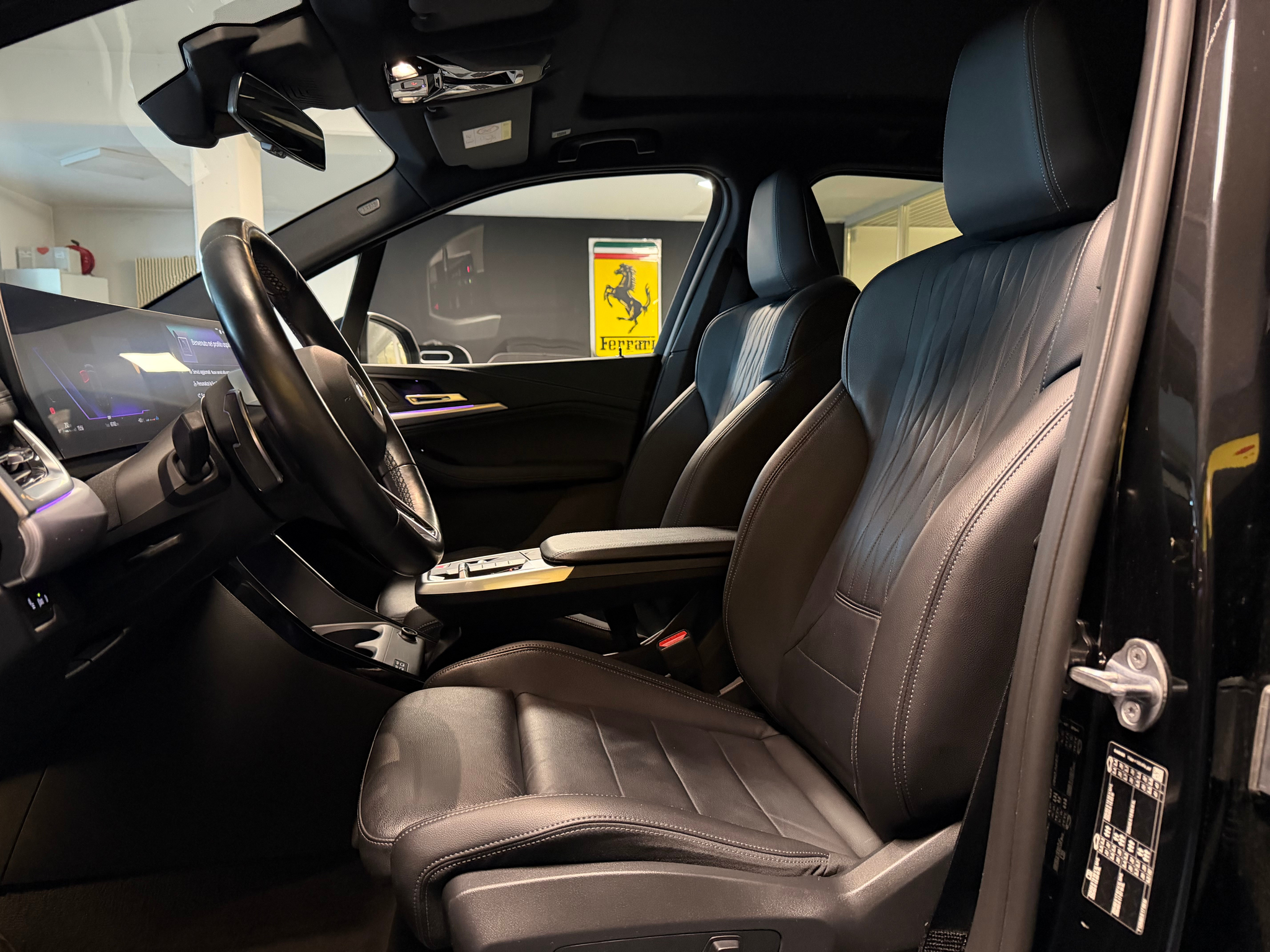 listing desktop thumbnail image 8