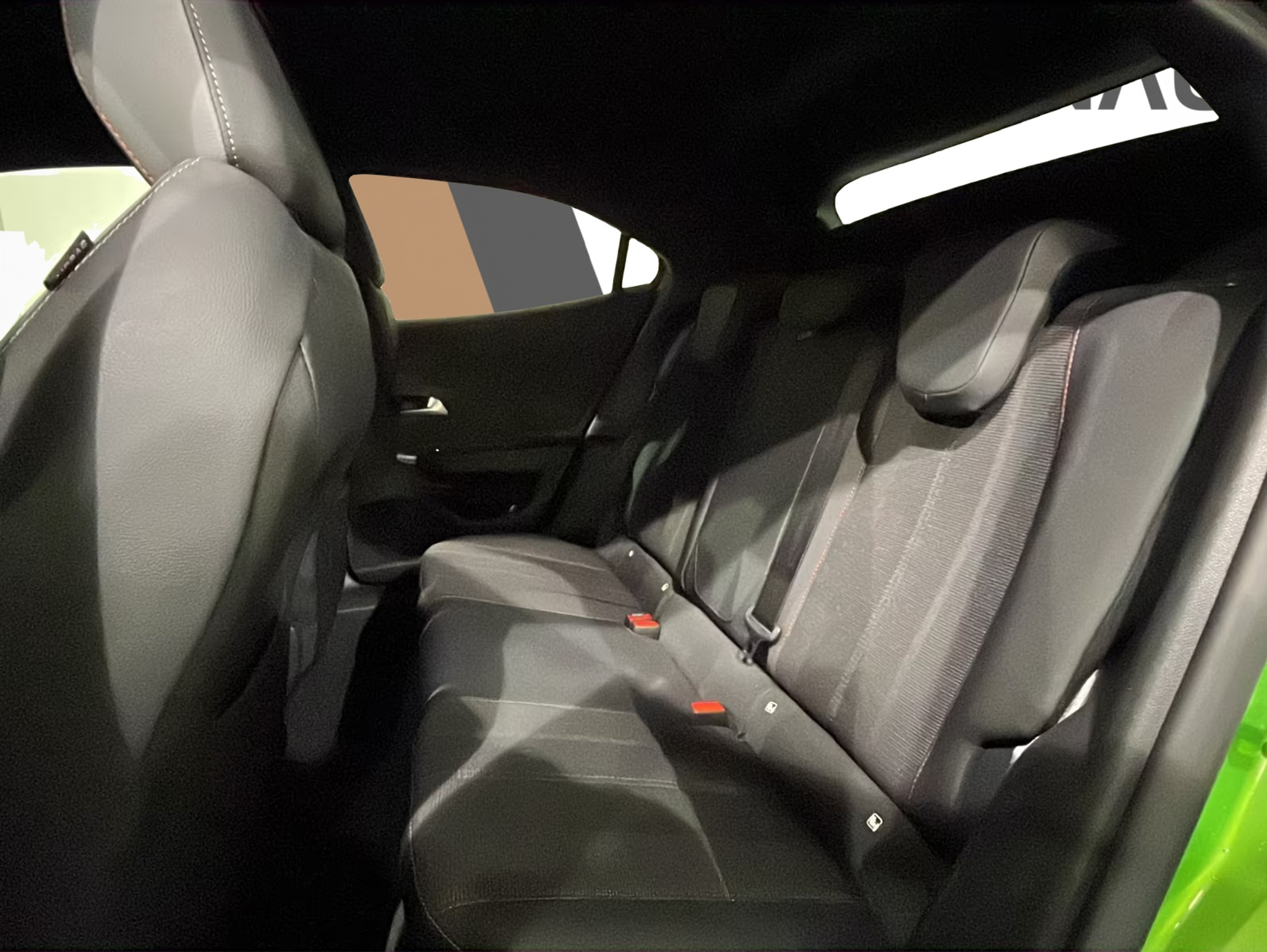 listing desktop thumbnail image 22