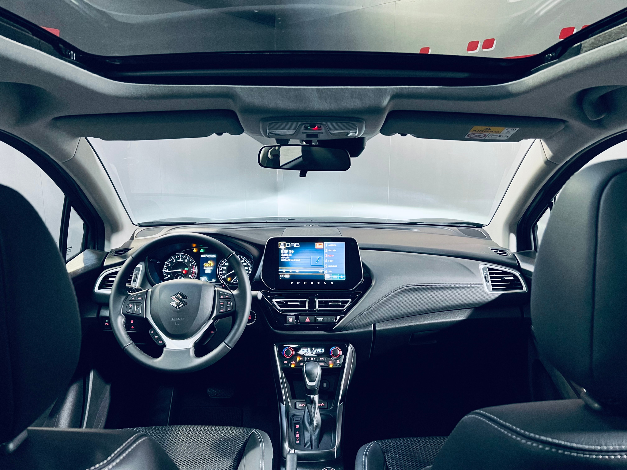 listing desktop thumbnail image 14