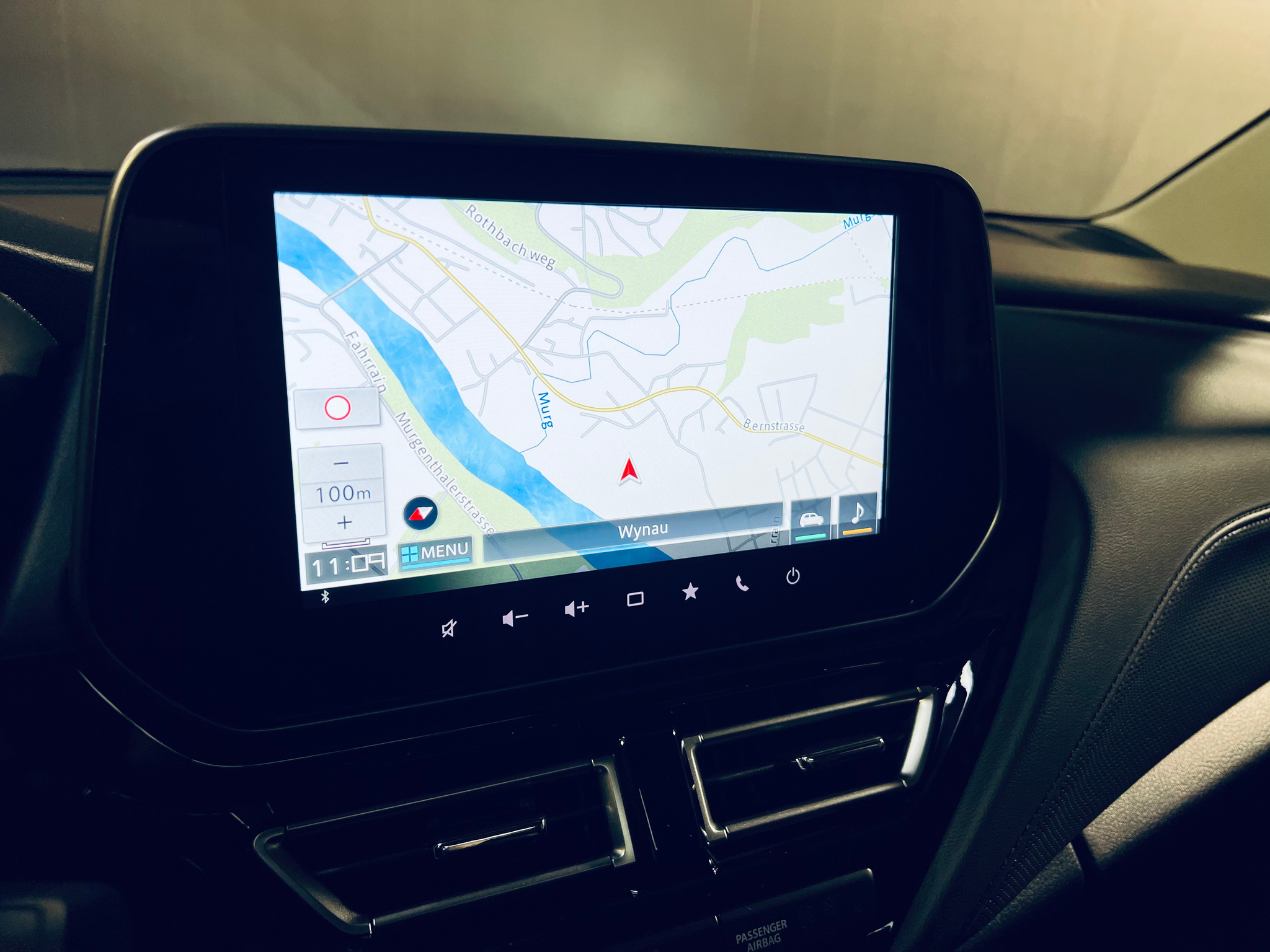 listing desktop thumbnail image 22